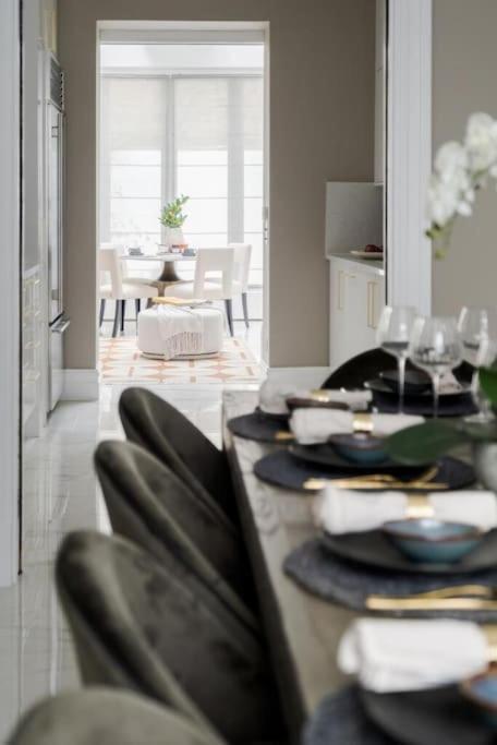 Arcore Premium Knightsbridge Apartment