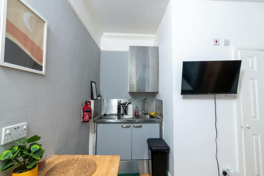 Tranquil Studio In Harlesden Apartment London