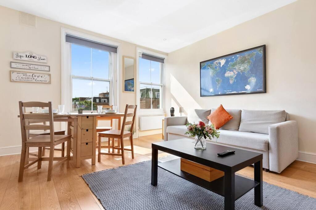 Spacious Sleep 11 With Terrace In Earls Court Ec99 * Londres