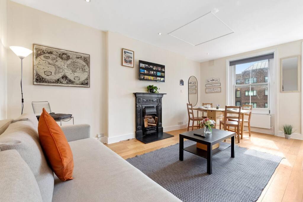 Spacious Sleep 11 With Terrace In Earls Court Ec99 Londres