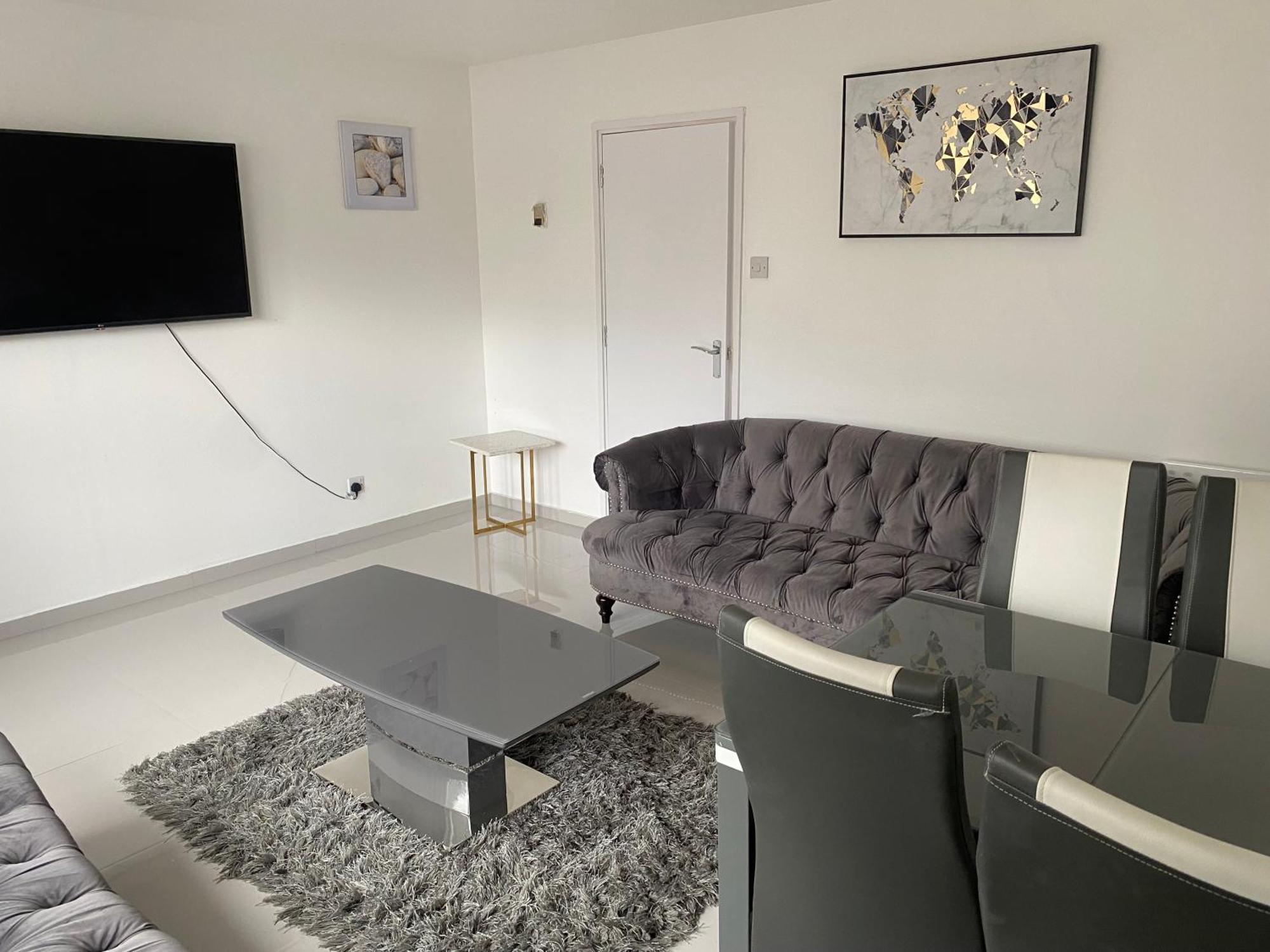 Bliss Retreat - Superb 3-bed House Feriehus