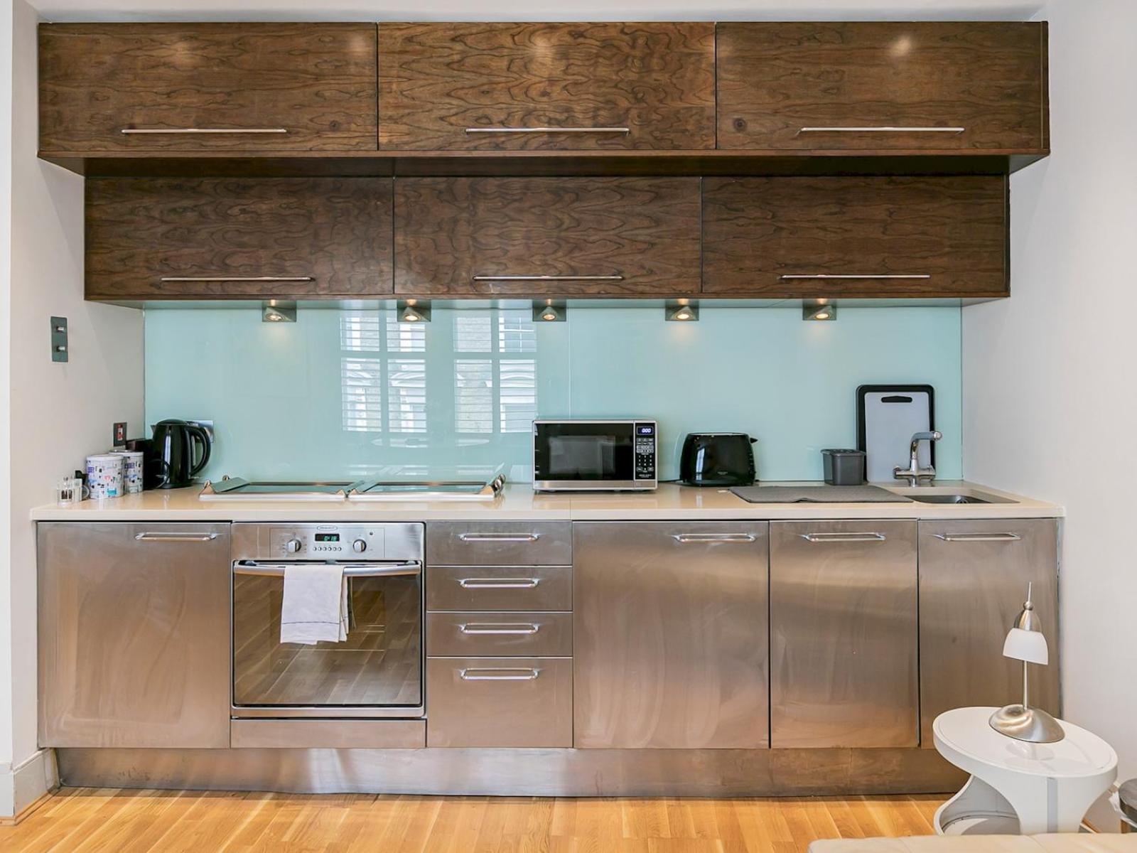 Pass The Keys On Iconic Portobello Road Apartment *