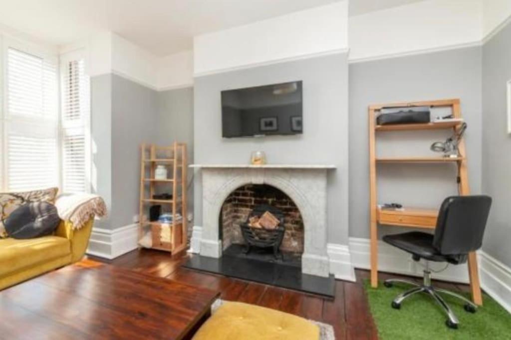 Apartment Long - Stylish And Cool Flat London