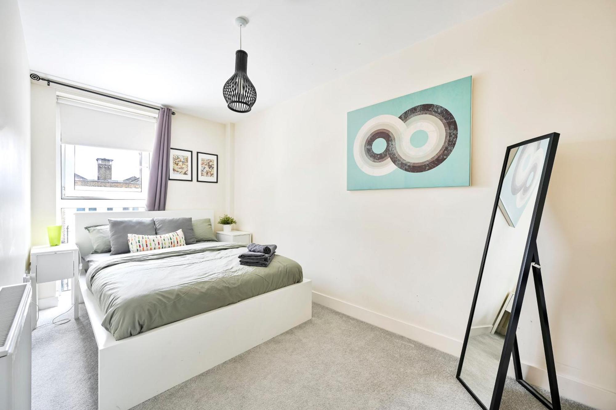 Apartment 2 Bed Flat Next Old Street Tube London
