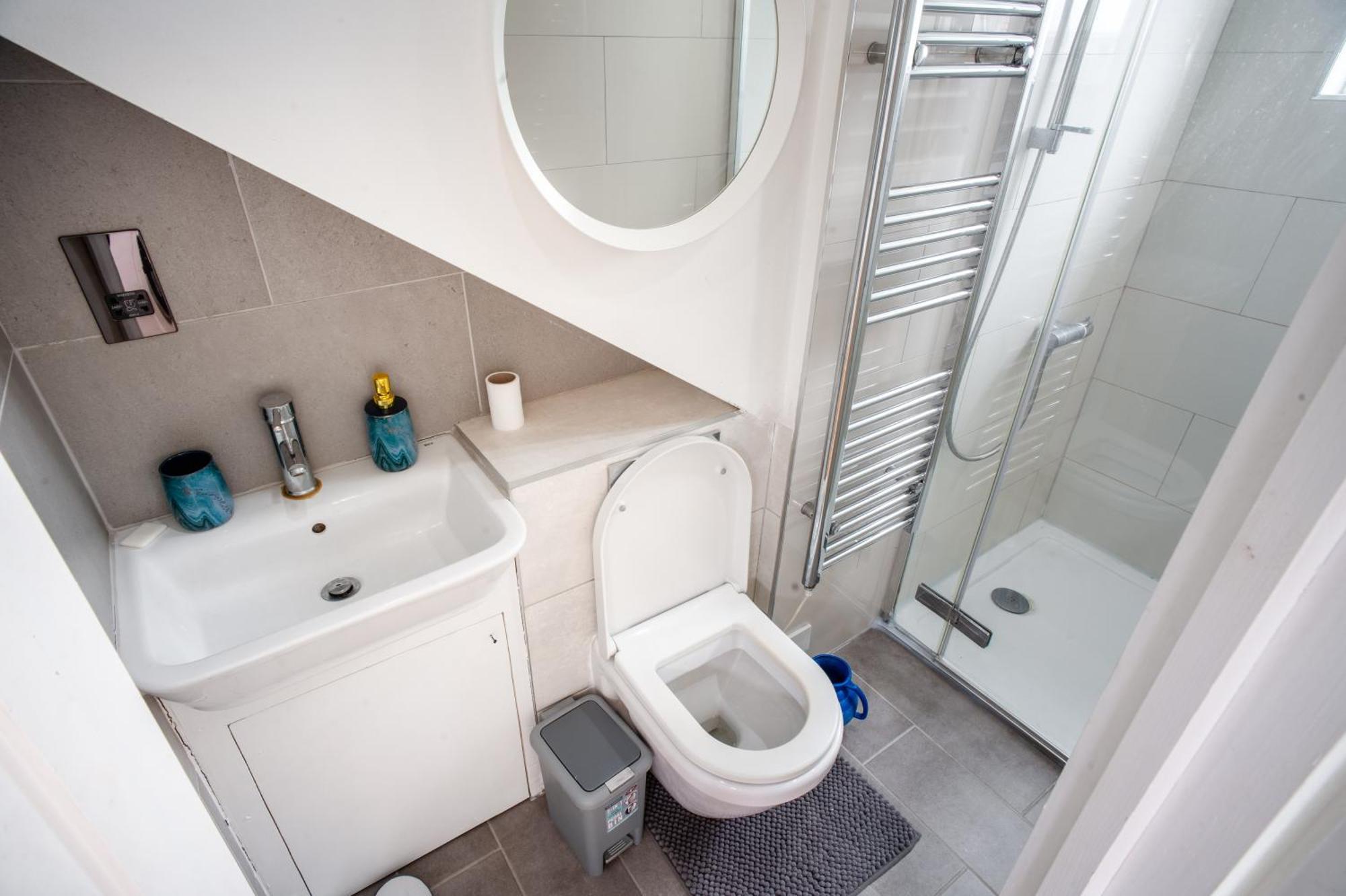 Shard View 3 Bed Entire Feriehus London