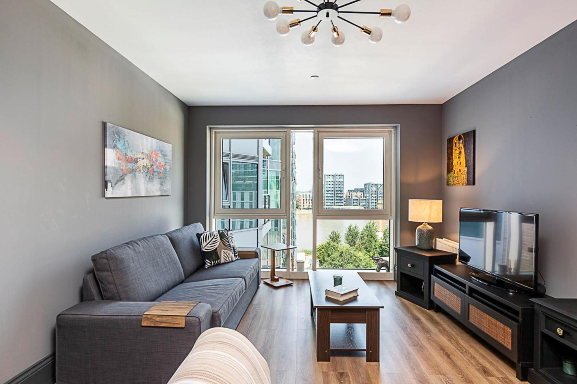 Apartment Riverside Escape With Breathtaking Thames Views *