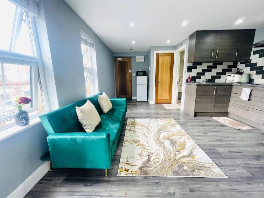 Bright Flat Near To Tower Bridge Apartment