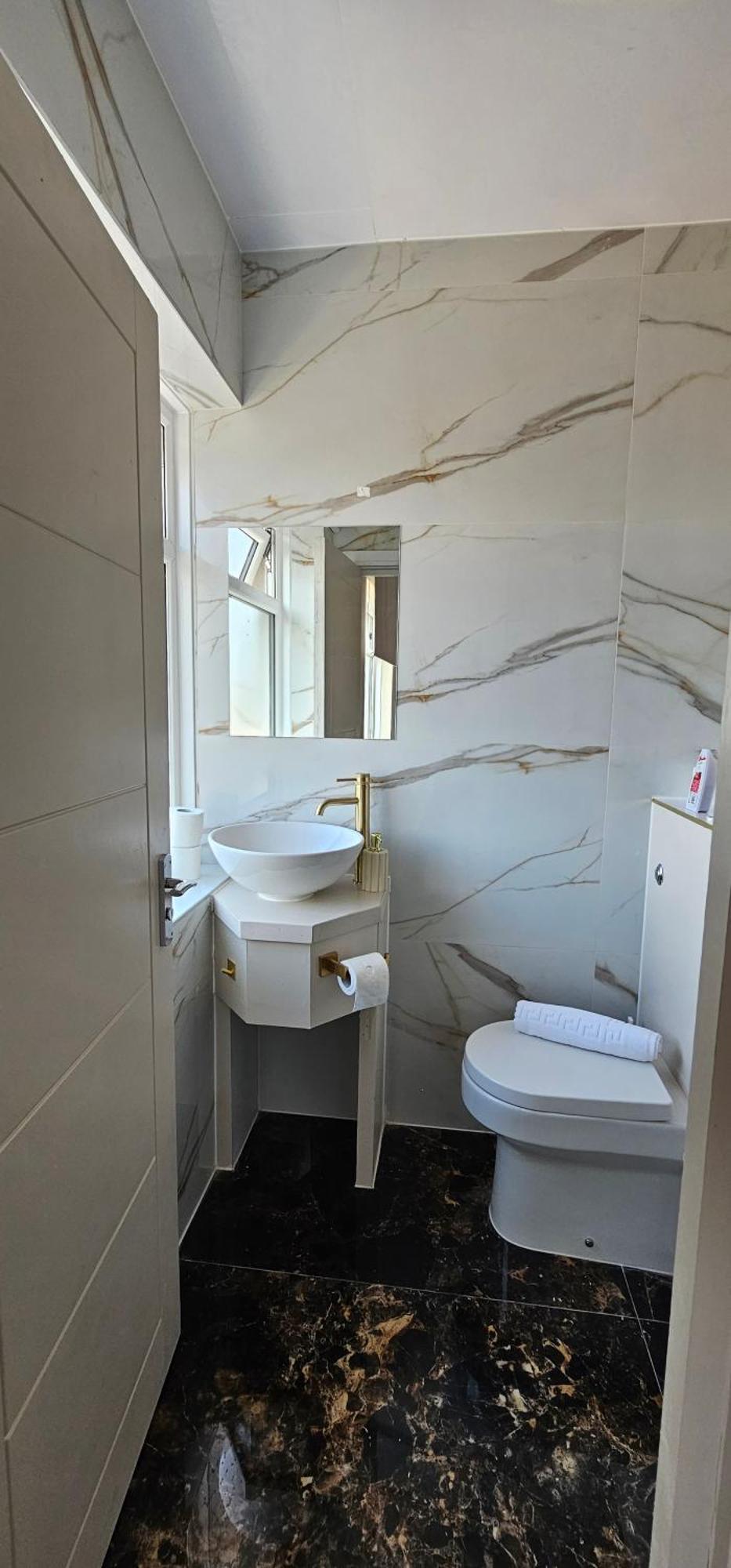 Hotel Msm Arena London