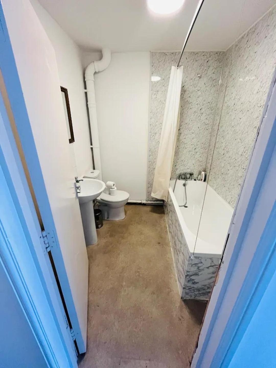 Apartment Spacious 3 Bed Flat In Greenwich *
