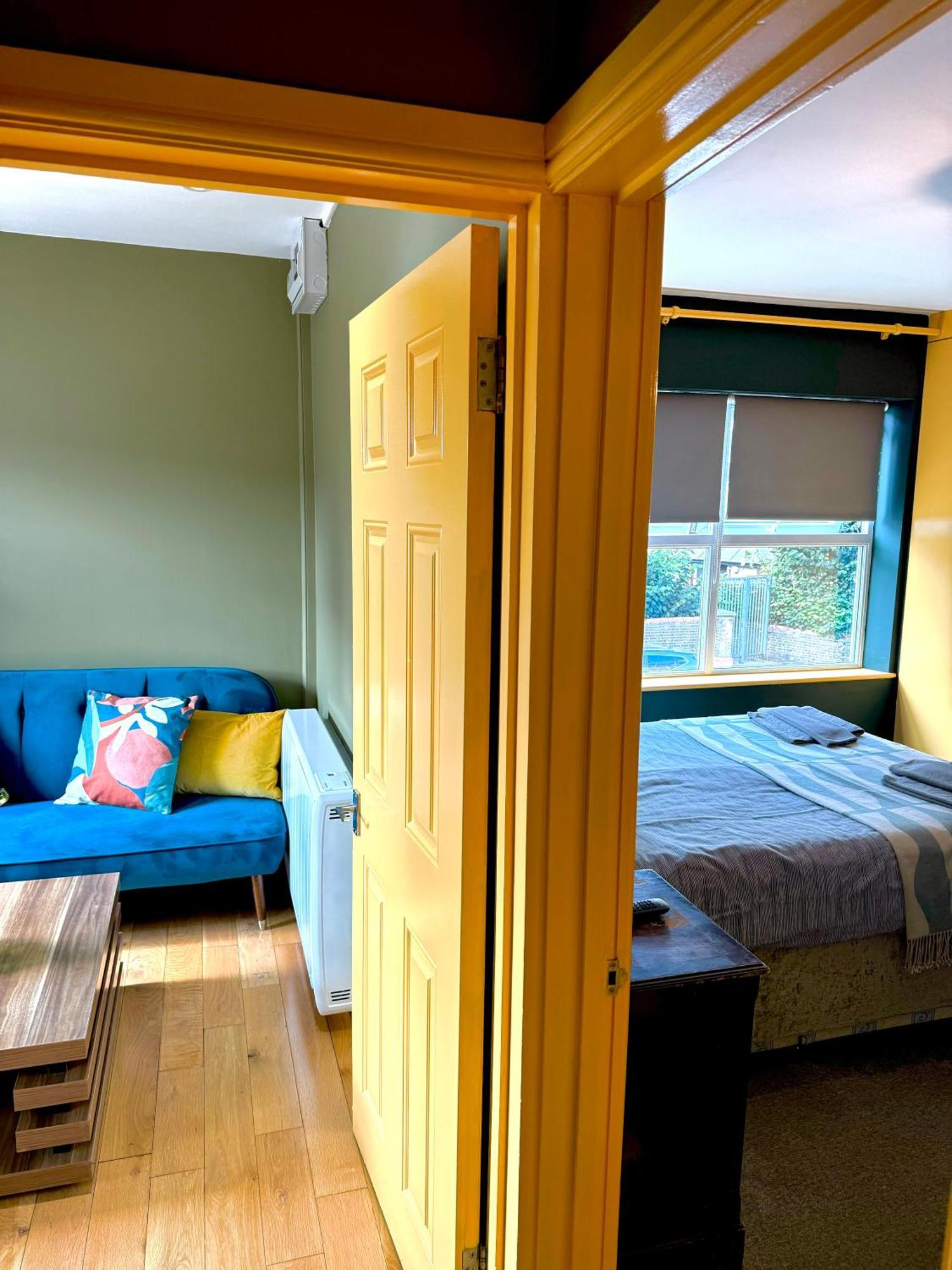 Leilighet A Lovely 1 Bedroom Flat / Modern-cosy