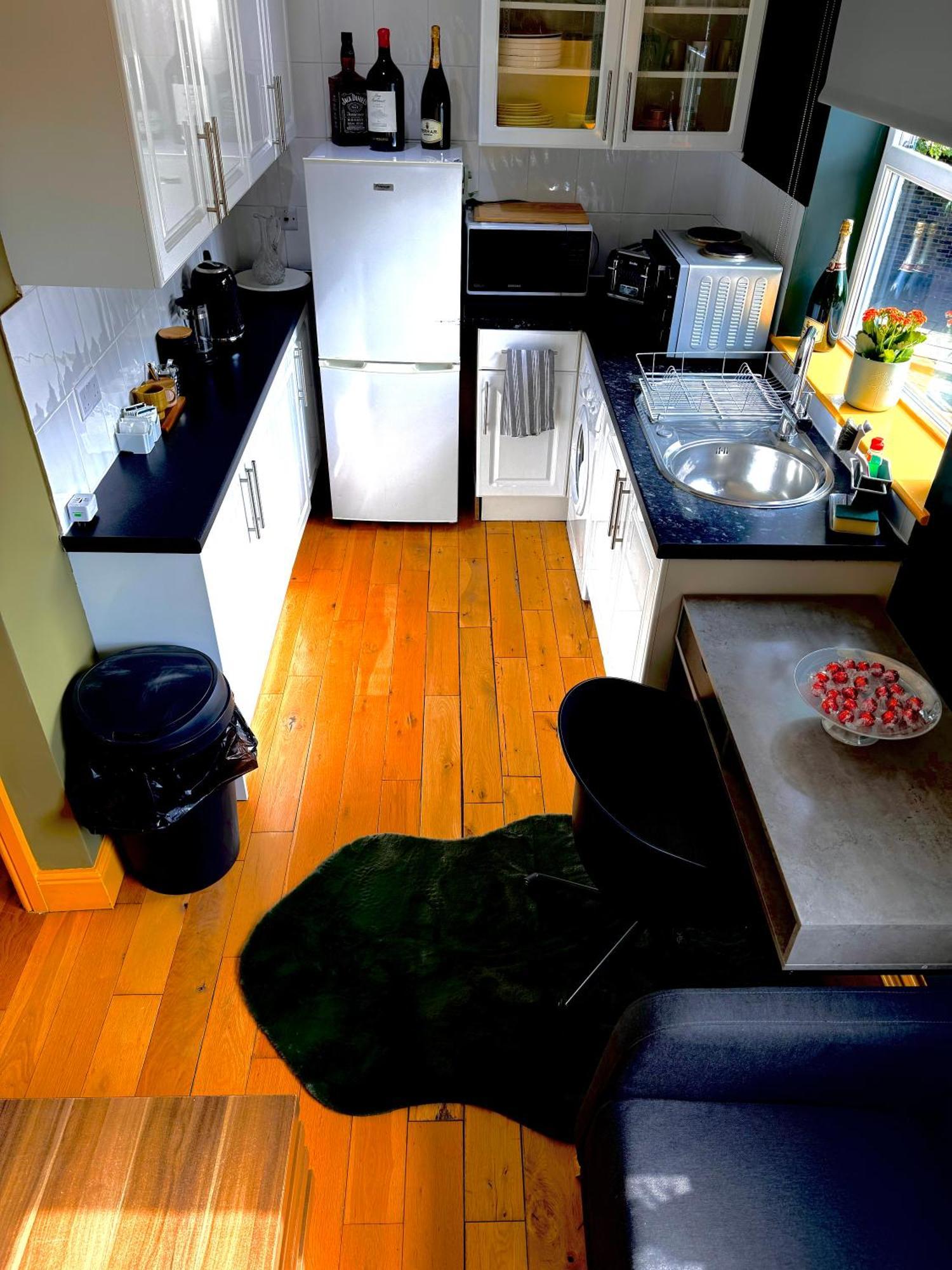 A Lovely 1 Bedroom Flat / Modern-cosy Leilighet