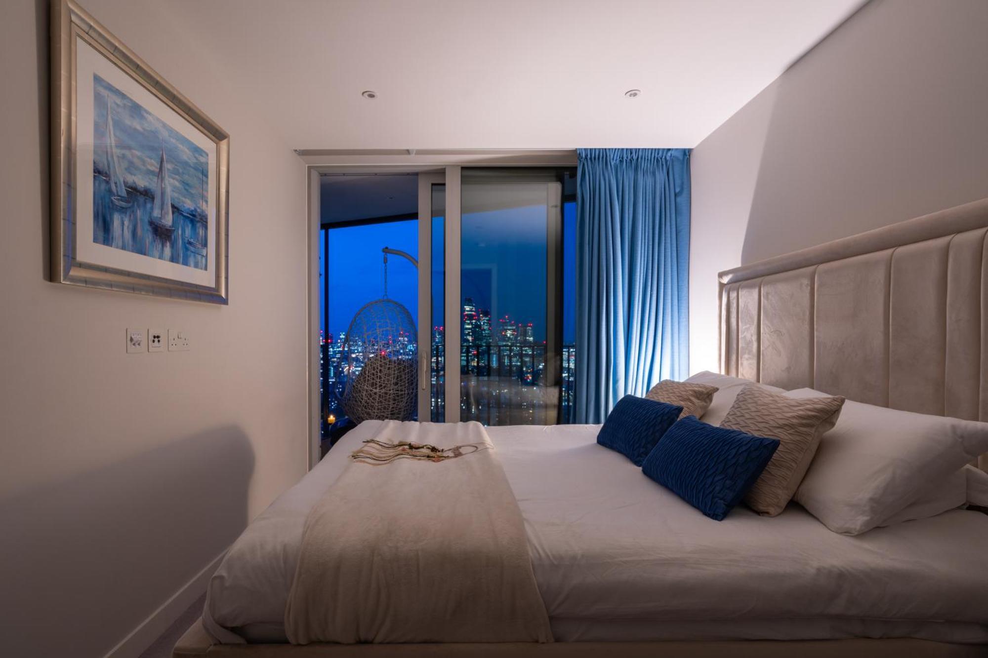 Stunning View Large 1 Bed *