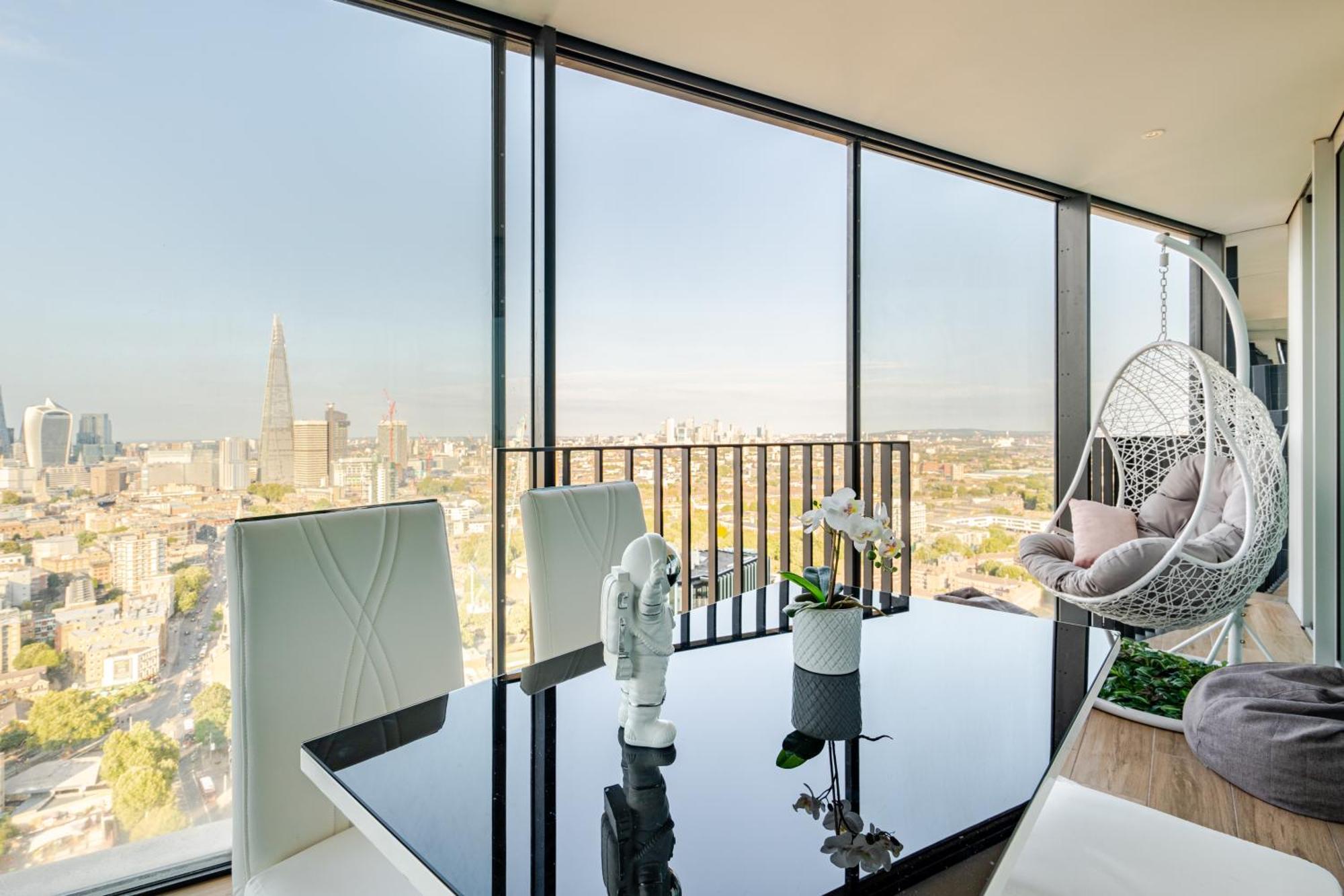 Apartment Stunning View Large 1 Bed London