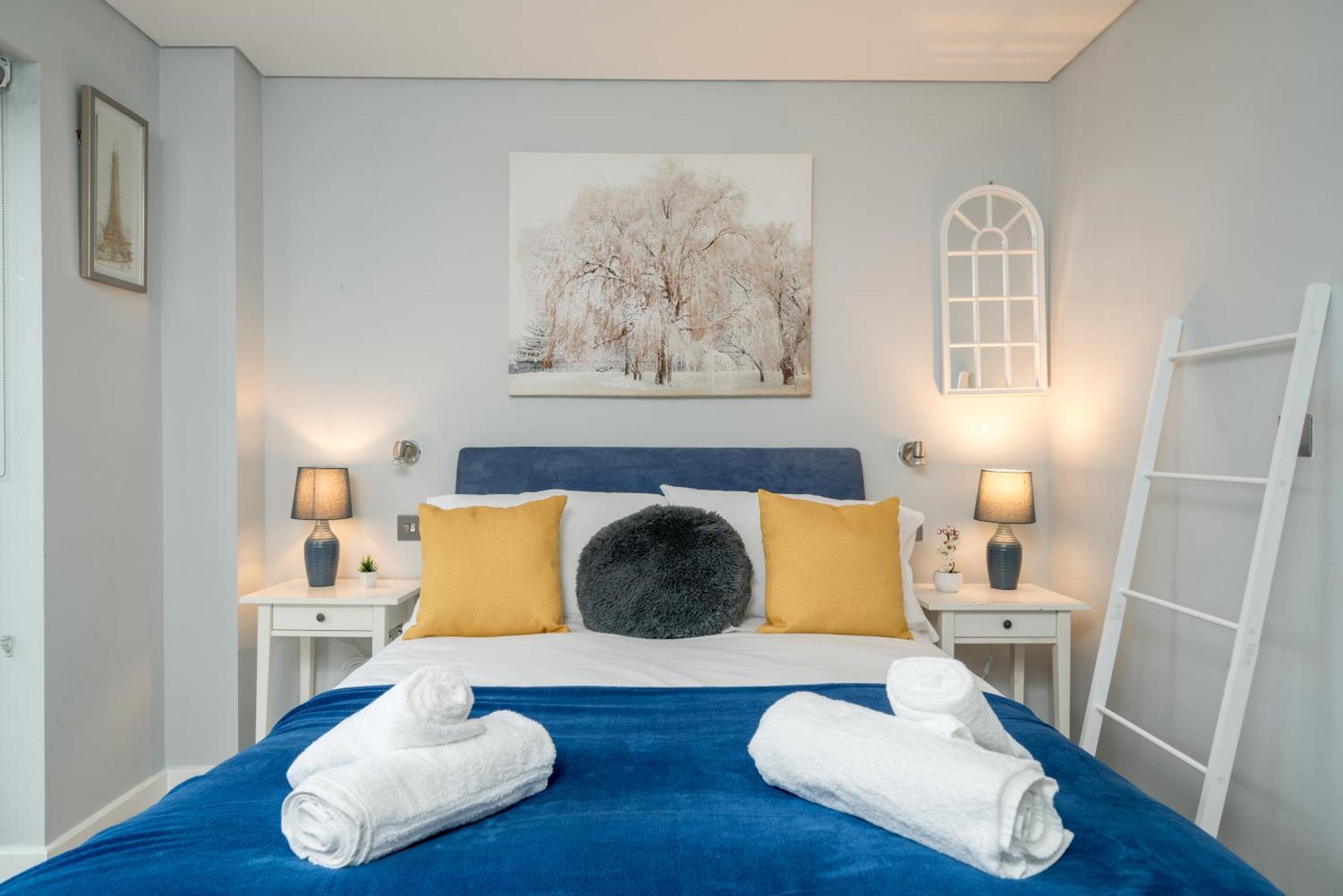 Nottinghill On River Luxe Flat With Balcony Apartment
