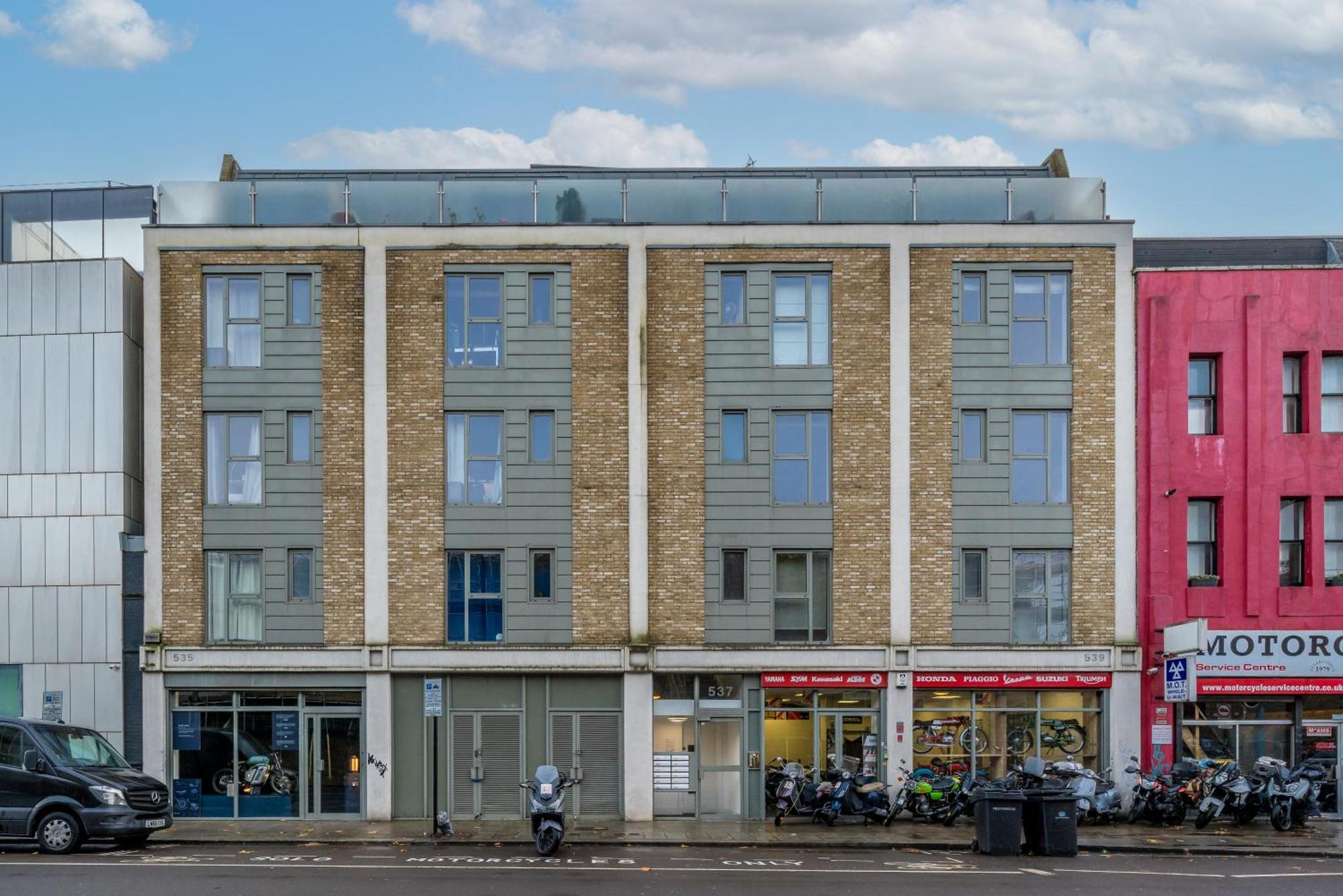 Apartment Nottinghill On River Luxe Flat With Balcony London