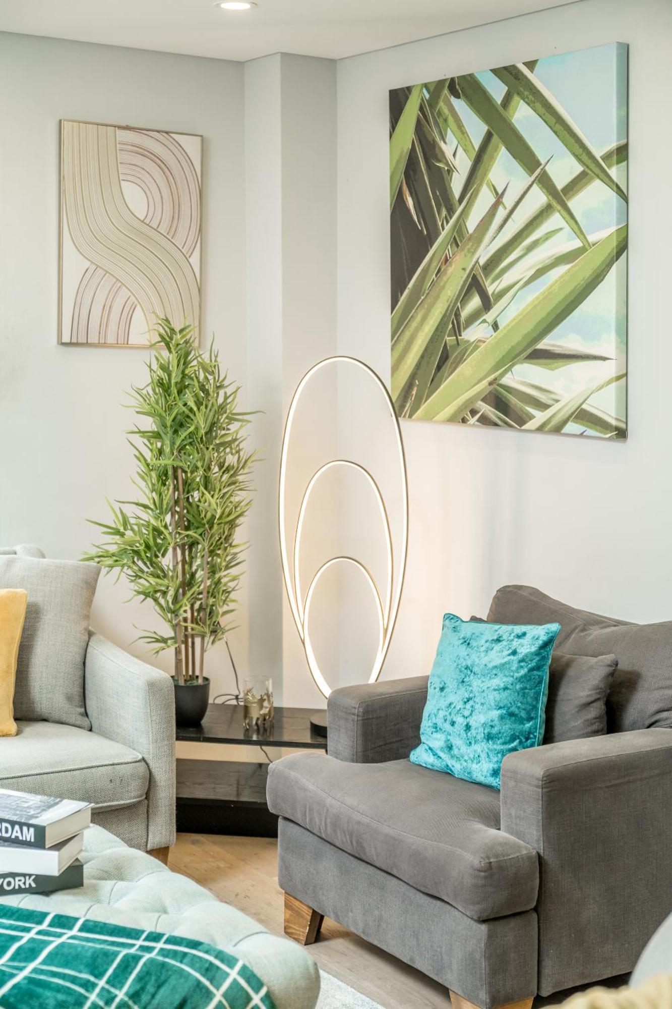 Nottinghill On River Luxe Flat With Balcony *