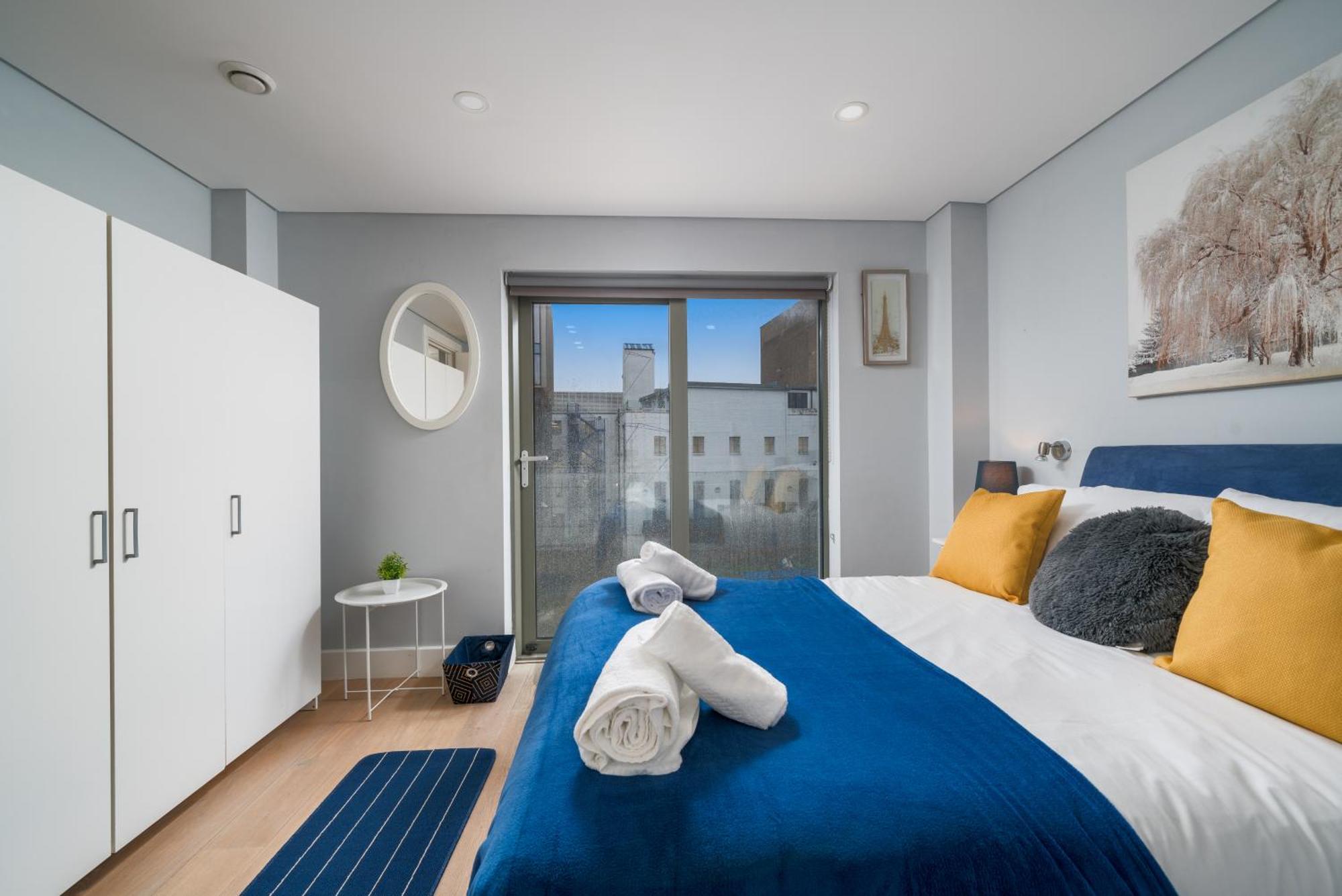 Nottinghill On River Luxe Flat With Balcony London