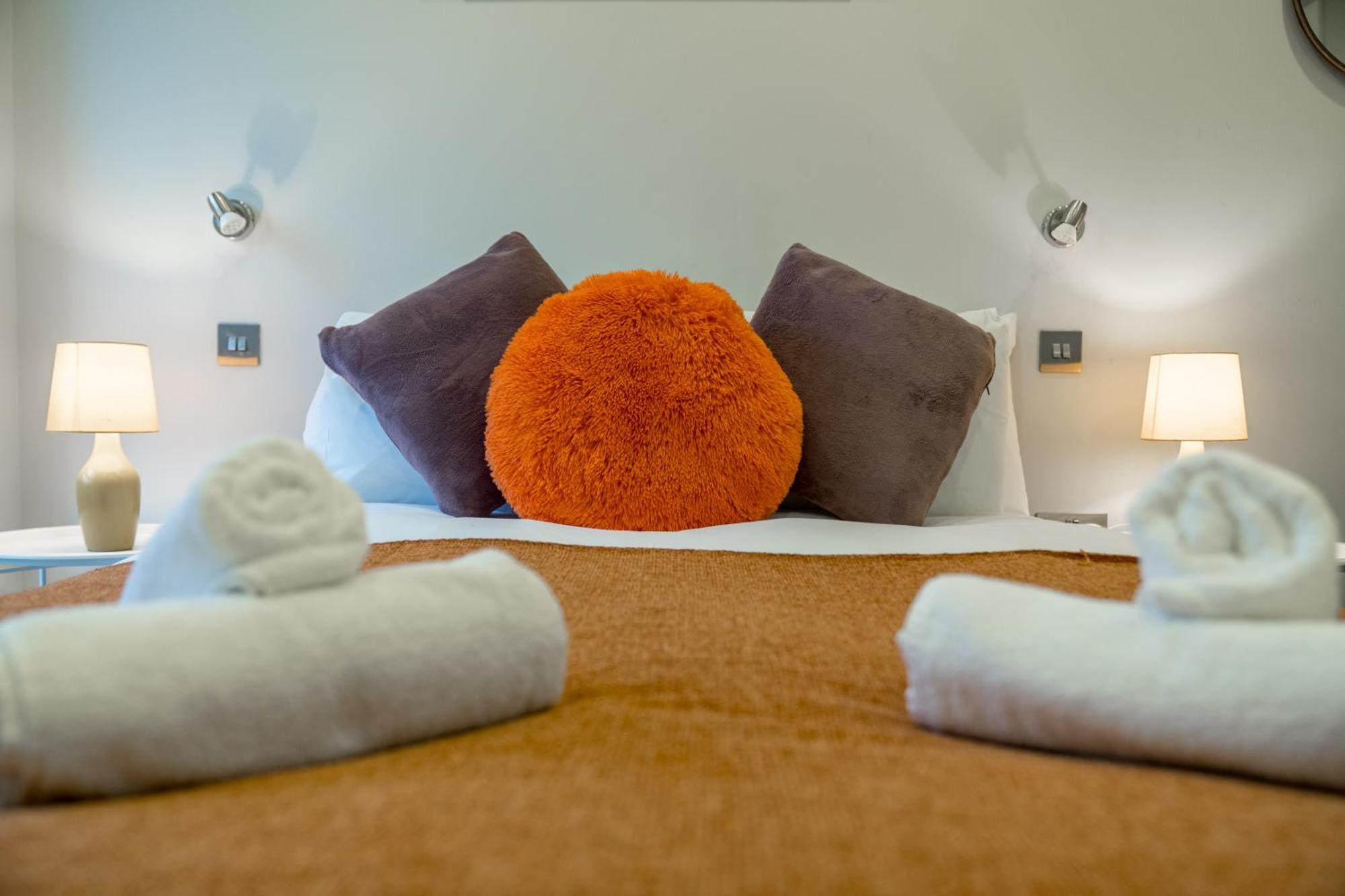 Nottinghill On River Luxe Flat With Balcony * London