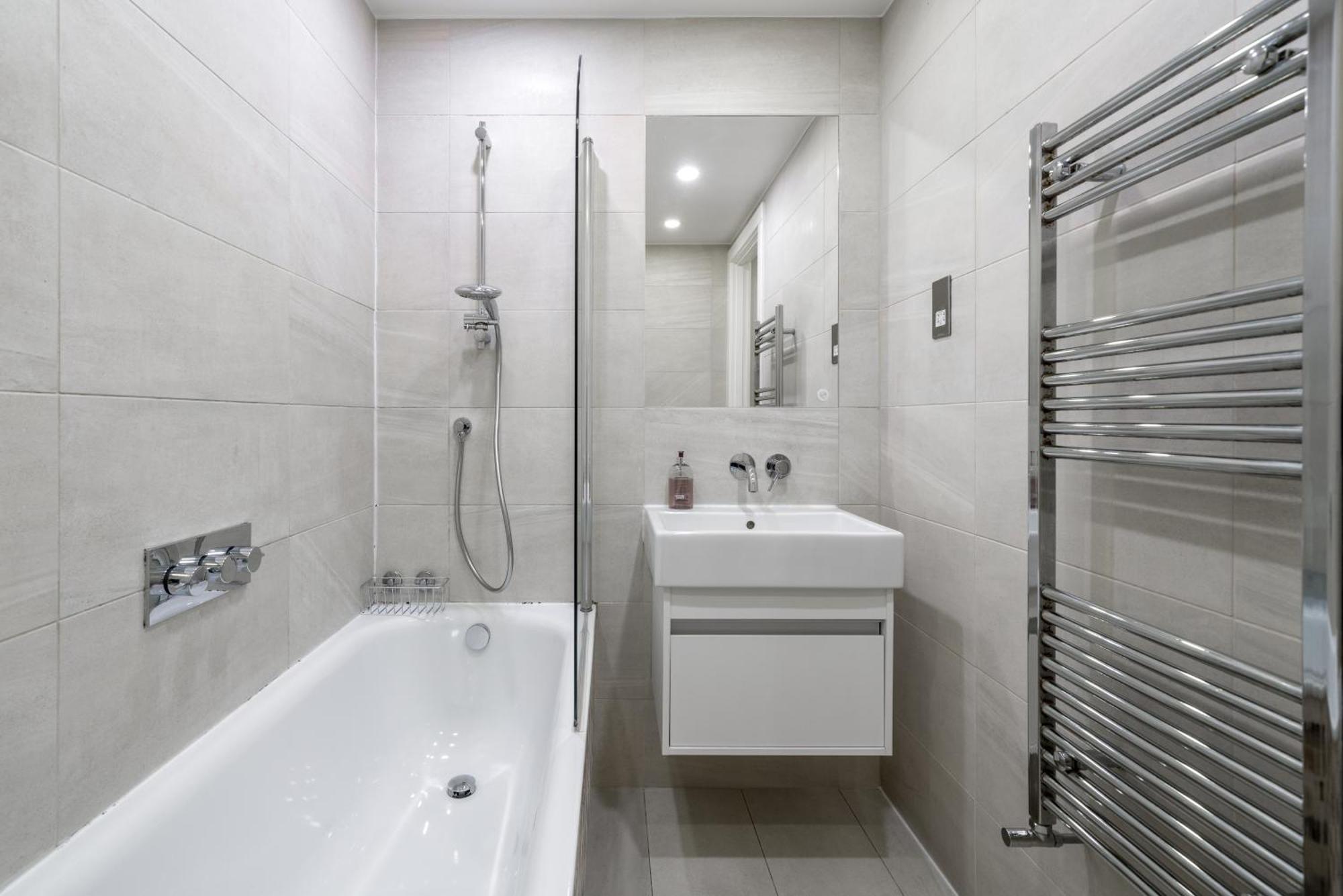 Nottinghill On River Luxe Flat With Balcony Apartment