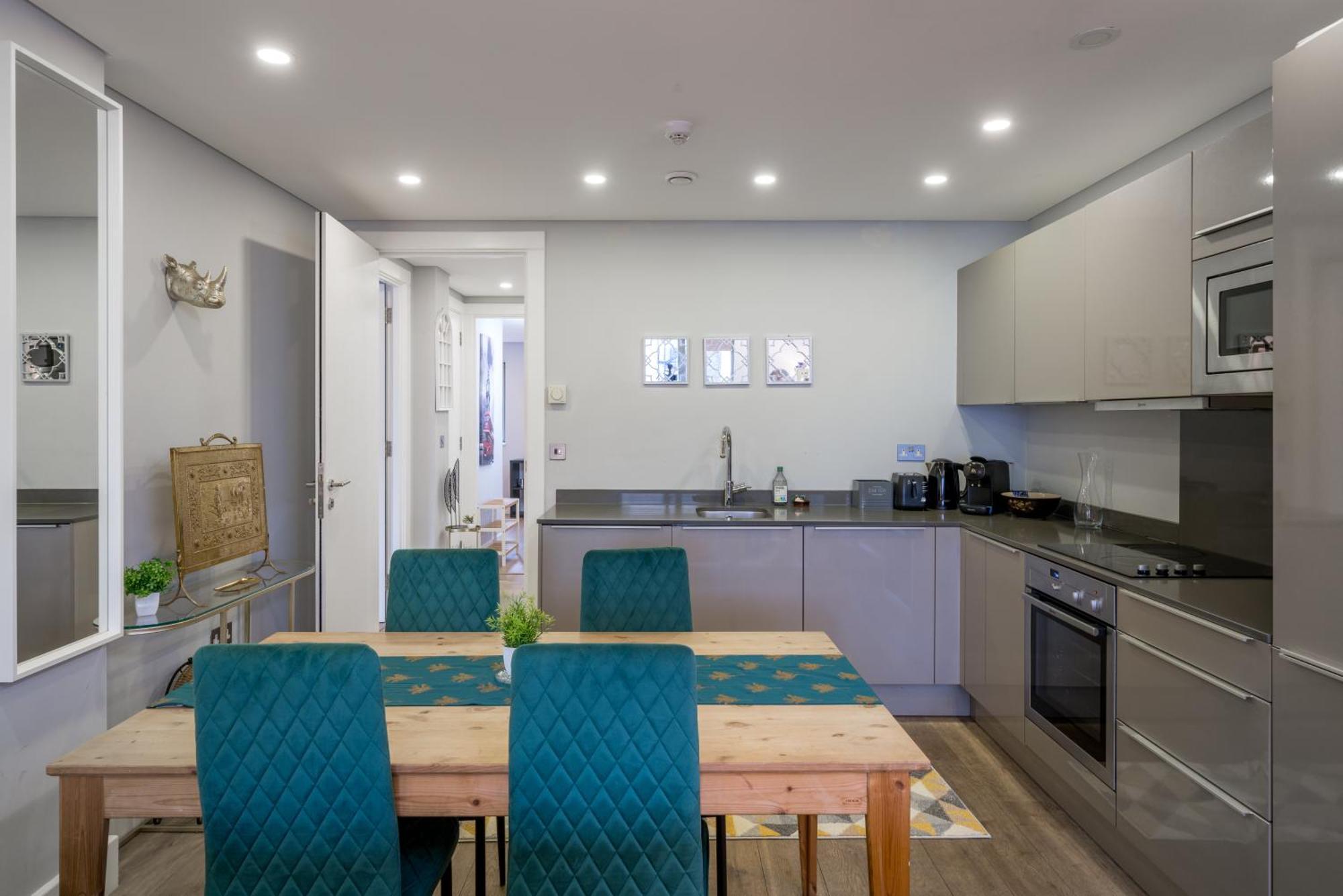 Apartment Nottinghill On River Luxe Flat With Balcony London