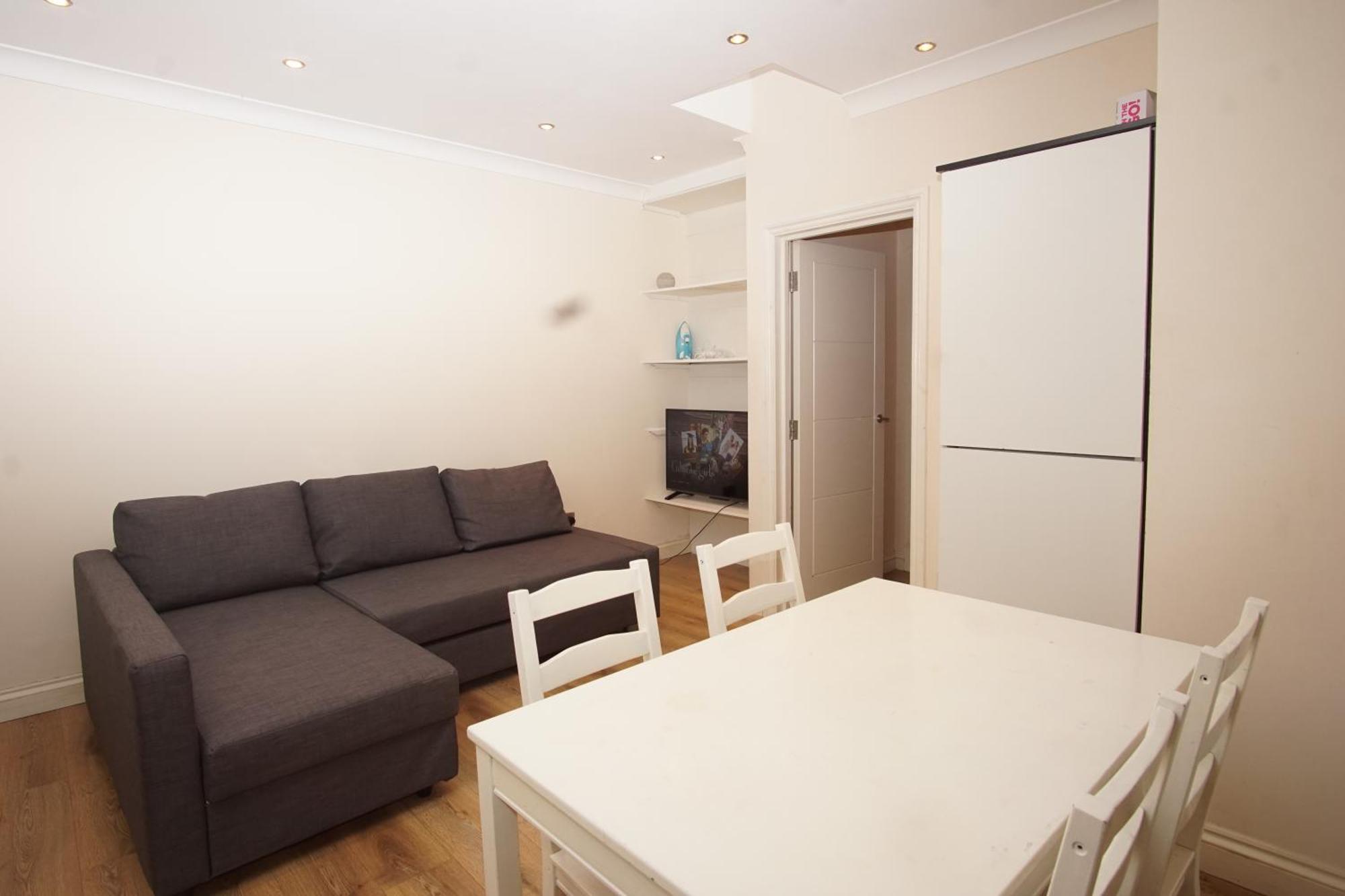 Leilighet Evergreen Apartments- Flat 2 London