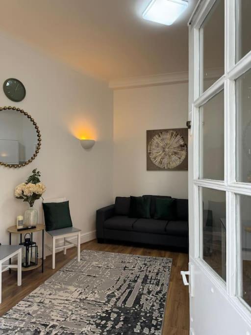 64 Queen's Grove Nw8 6er A-full Address Apartment London