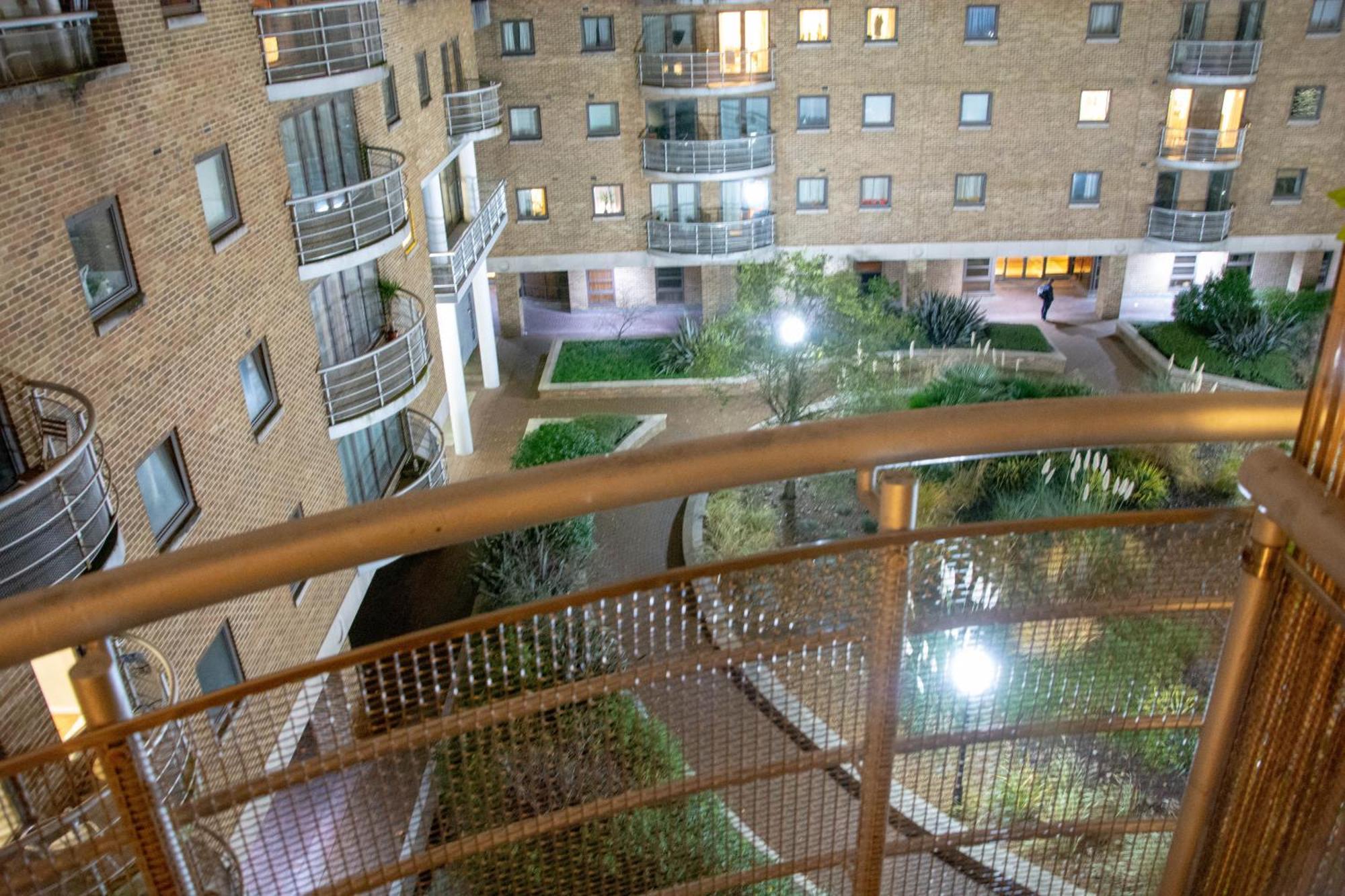 Meridian Canary Wharf Close To Excel And O2 * London