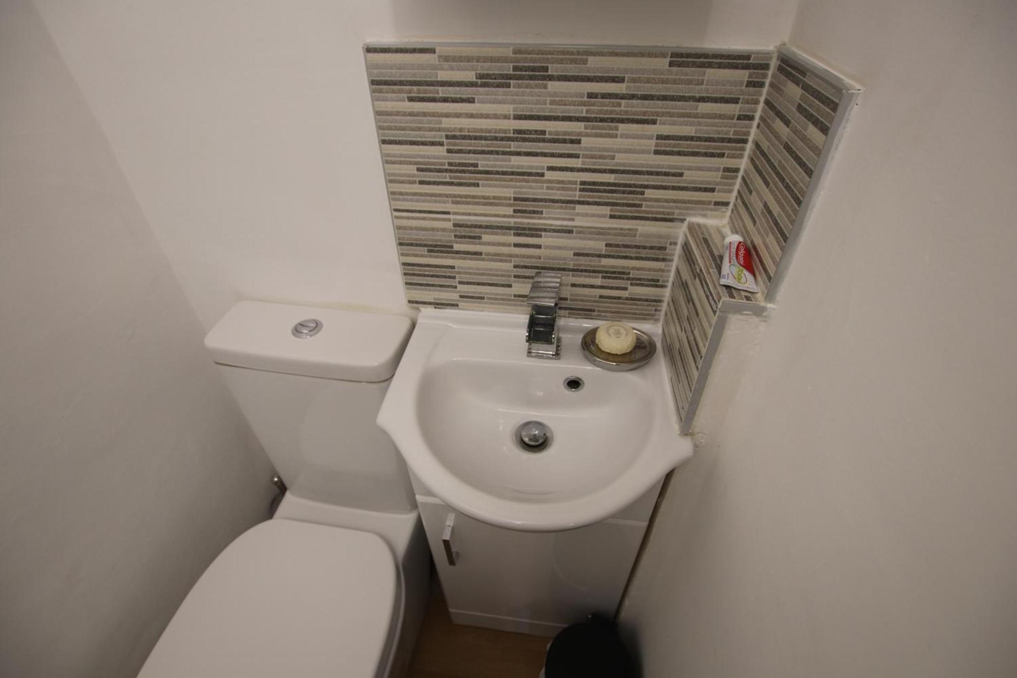 Appartement Nice Holiday Studio 15 Mins From Central