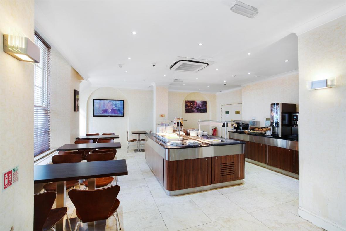 Queens Park Premier Hyde Park 4* London