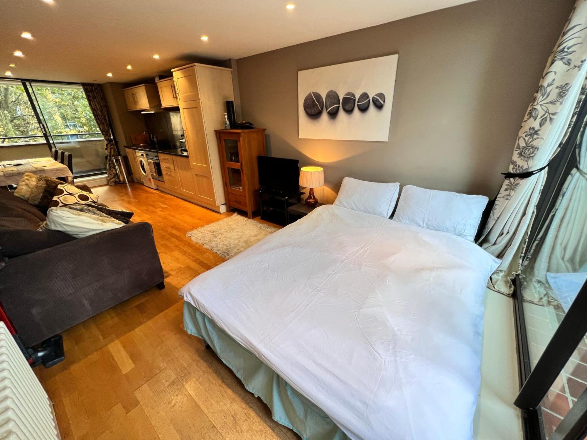 Happy River Thames View Entire Apartment