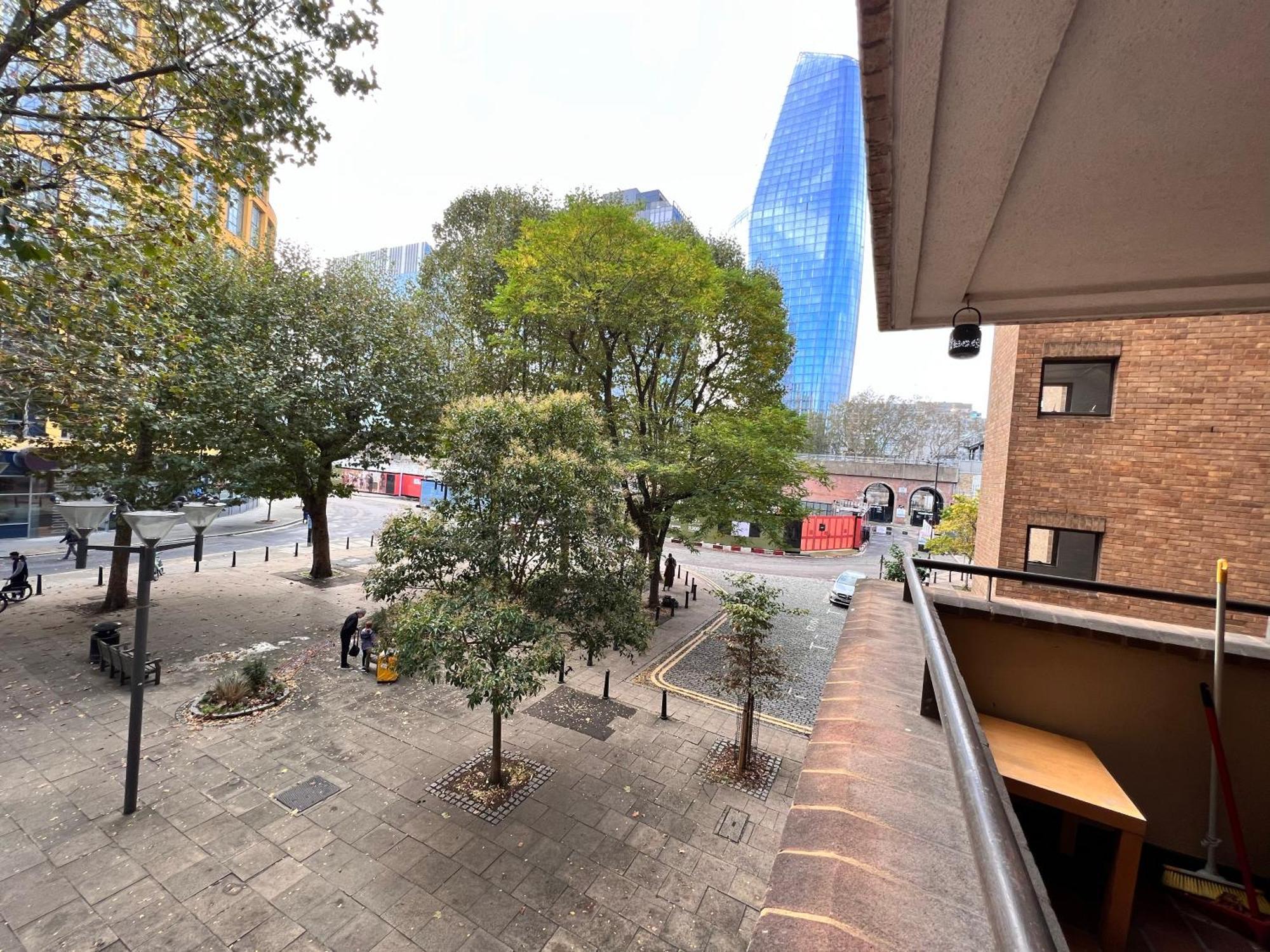 Happy River Thames View Entire Apartment *