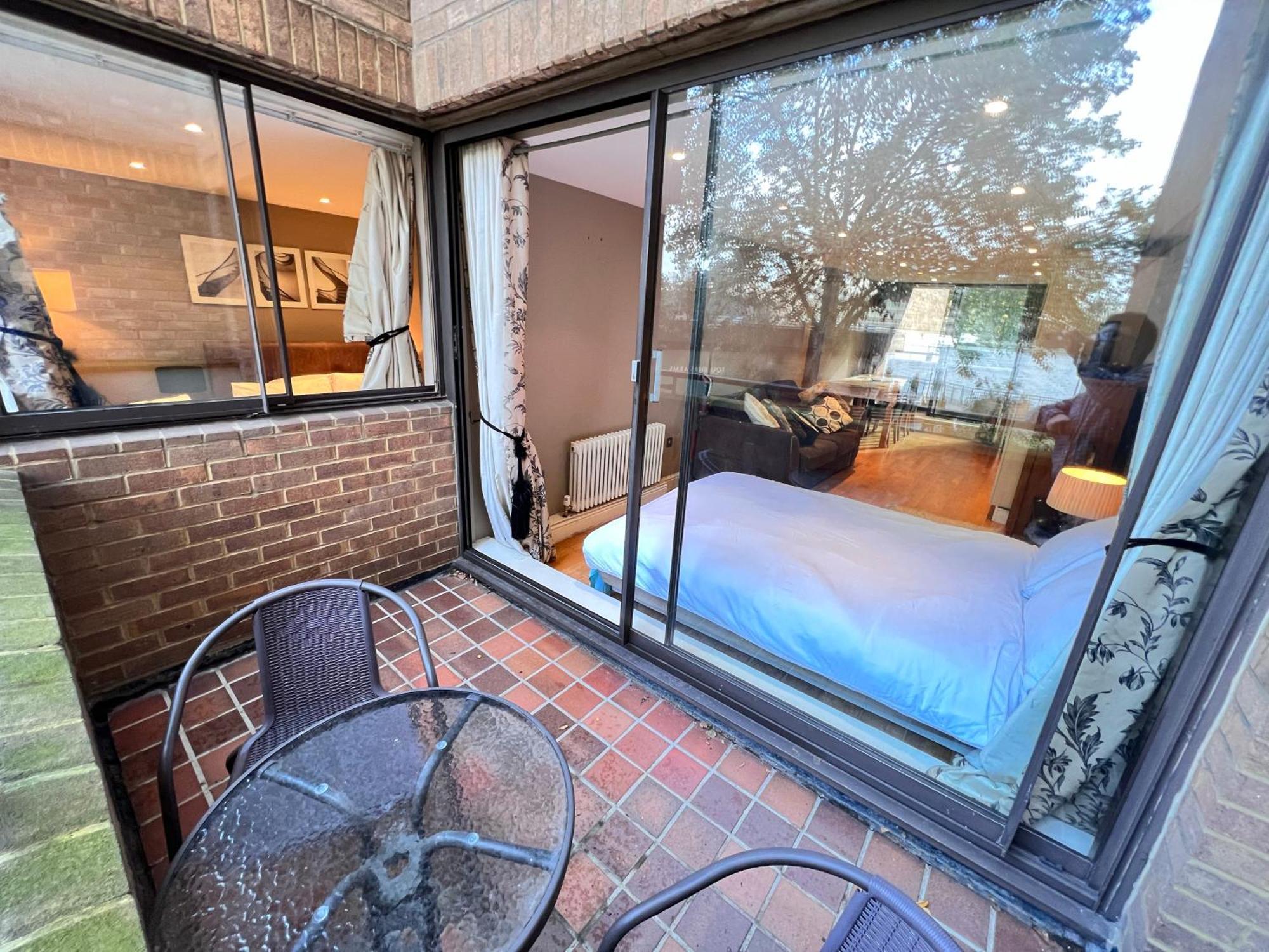 Happy River Thames View Entire Apartment *
