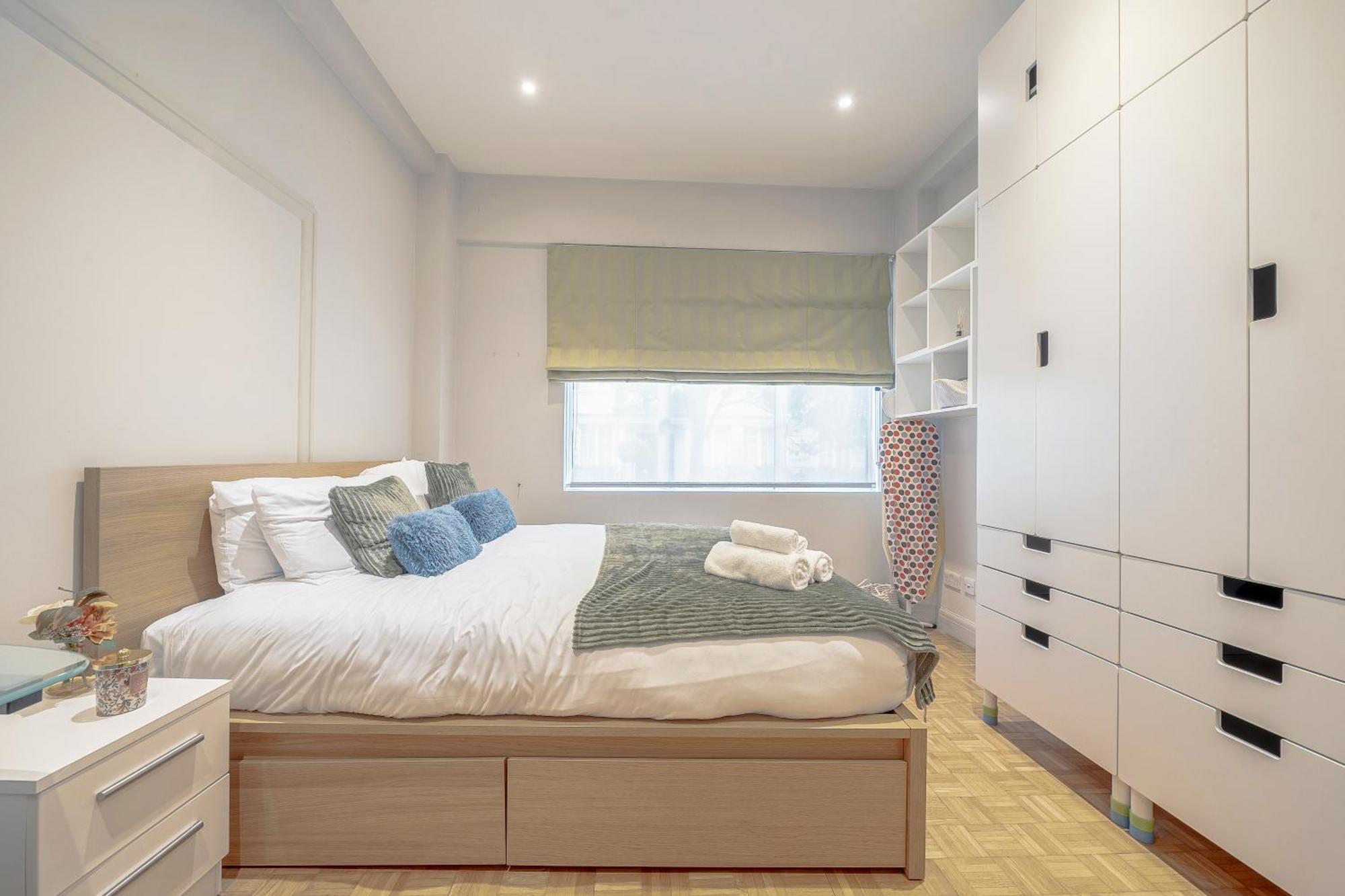 Luxurious Two-bedroom Haven In Marylebone