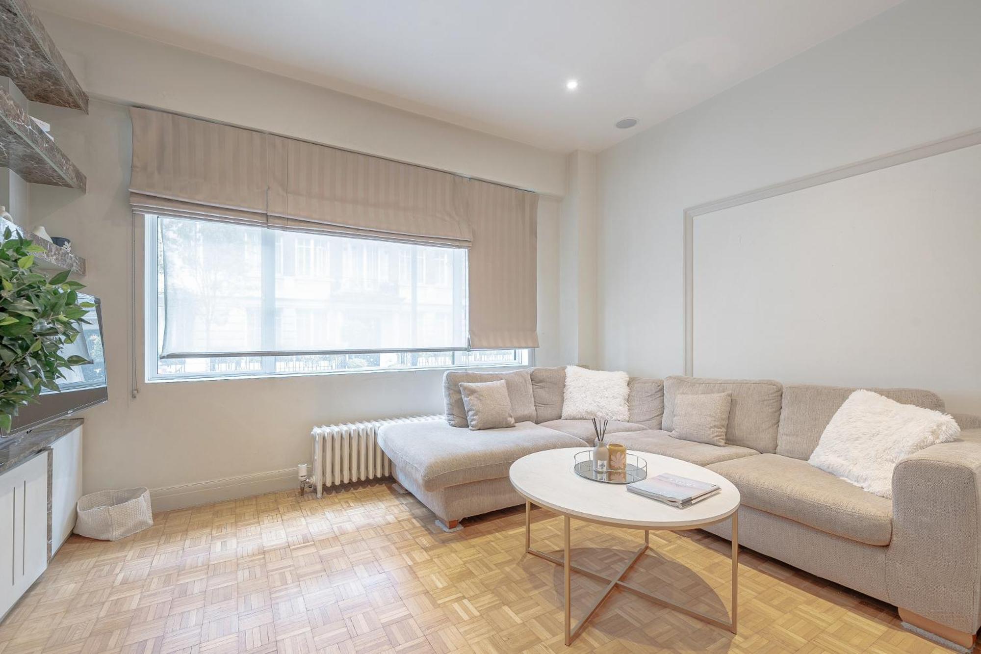 Luxurious Two-bedroom Haven In Marylebone