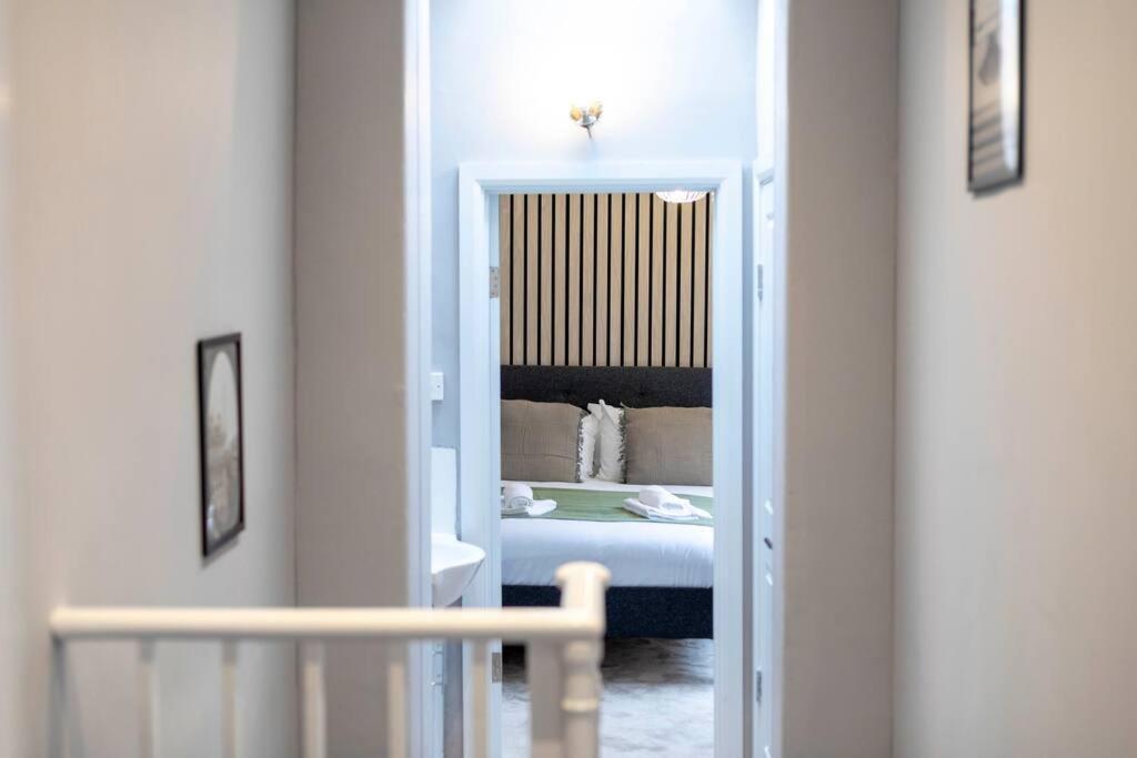 Apartment 2 Bedroom Flat In Notting Hill *
