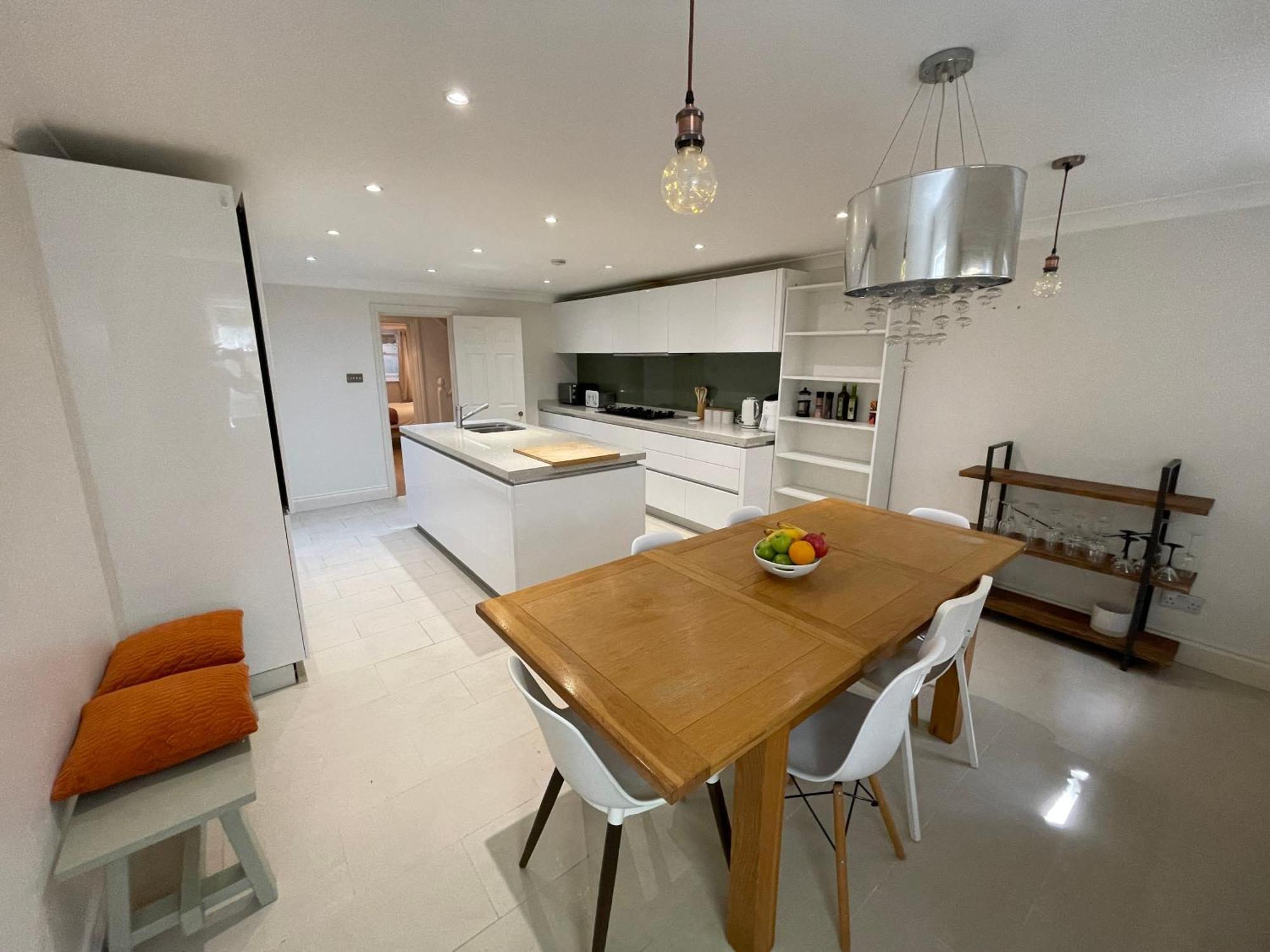 Vakantiehuis 5 Bed House - Fancy - Sleep Up To 12 - *