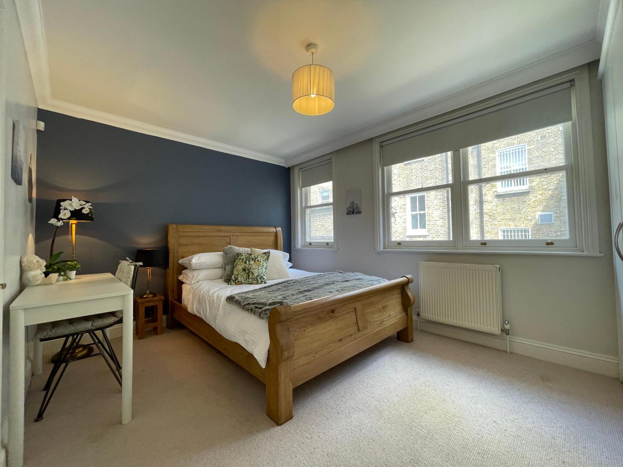 5 Bed House - Fancy - Sleep Up To 12 - * Londen