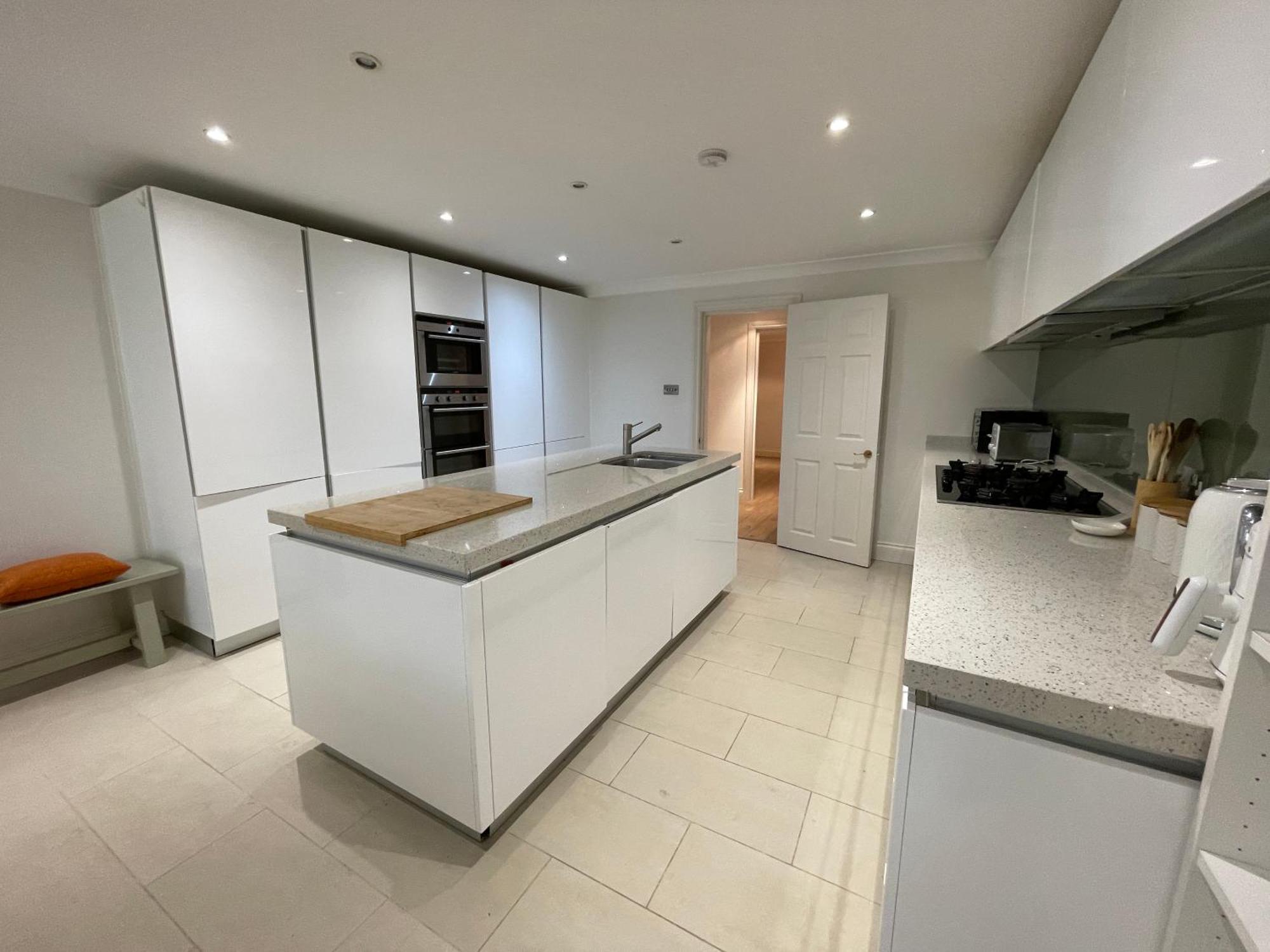 Vakantiehuis 5 Bed House - Fancy - Sleep Up To 12 - *