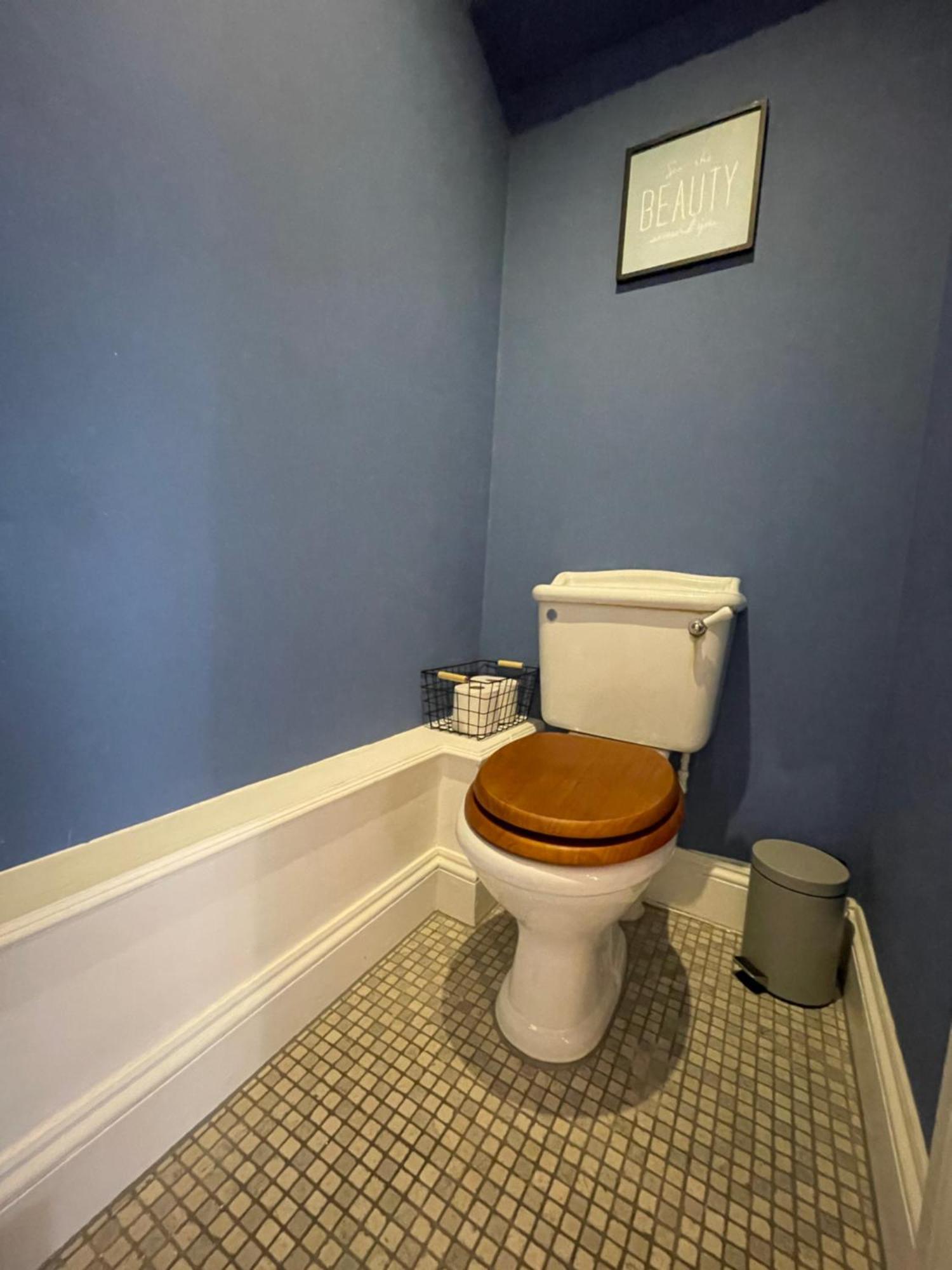 5 Bed House - Fancy - Sleep Up To 12 - Vakantiehuis Londen