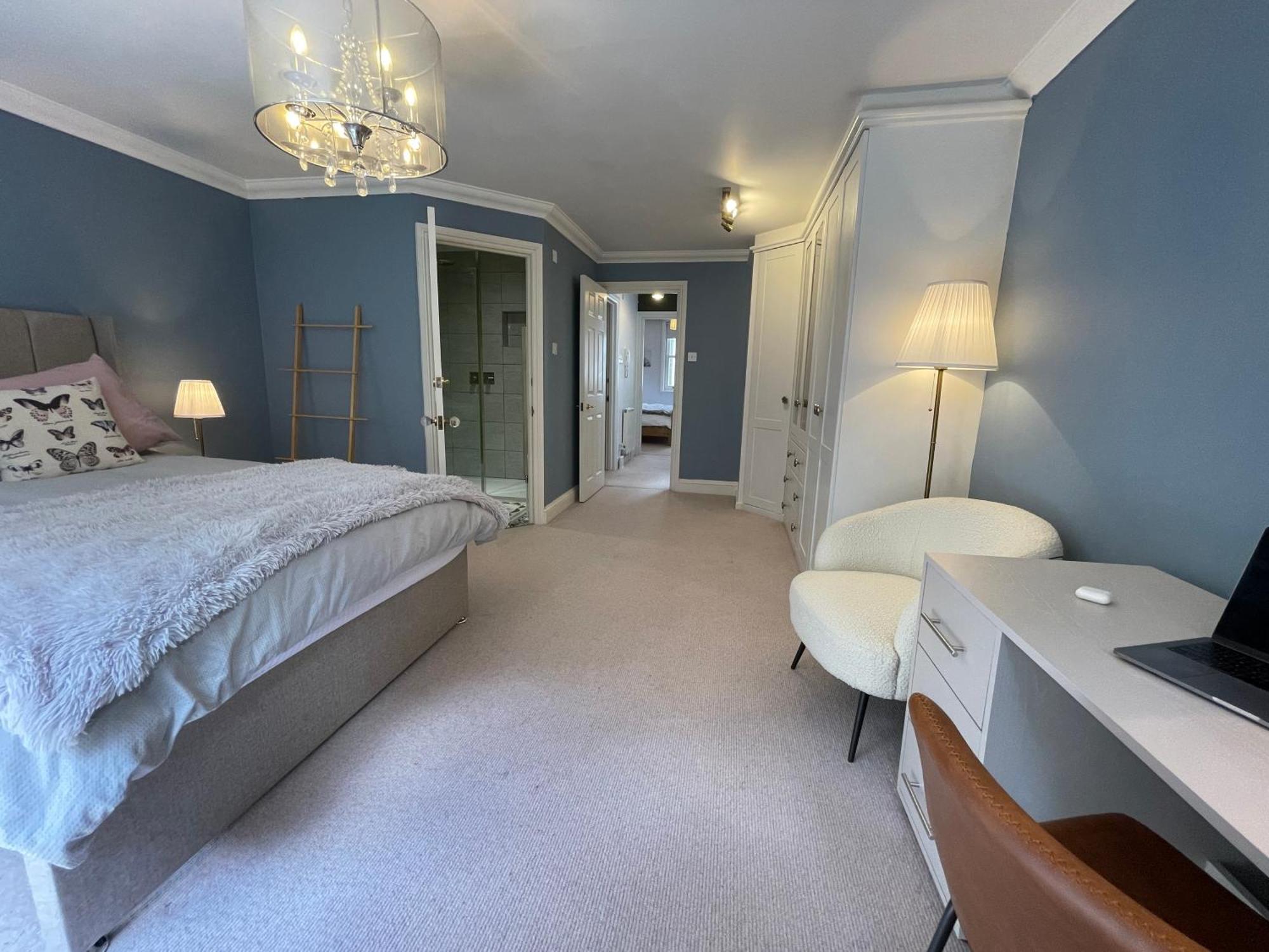 5 Bed House - Fancy - Sleep Up To 12 - Vakantiehuis