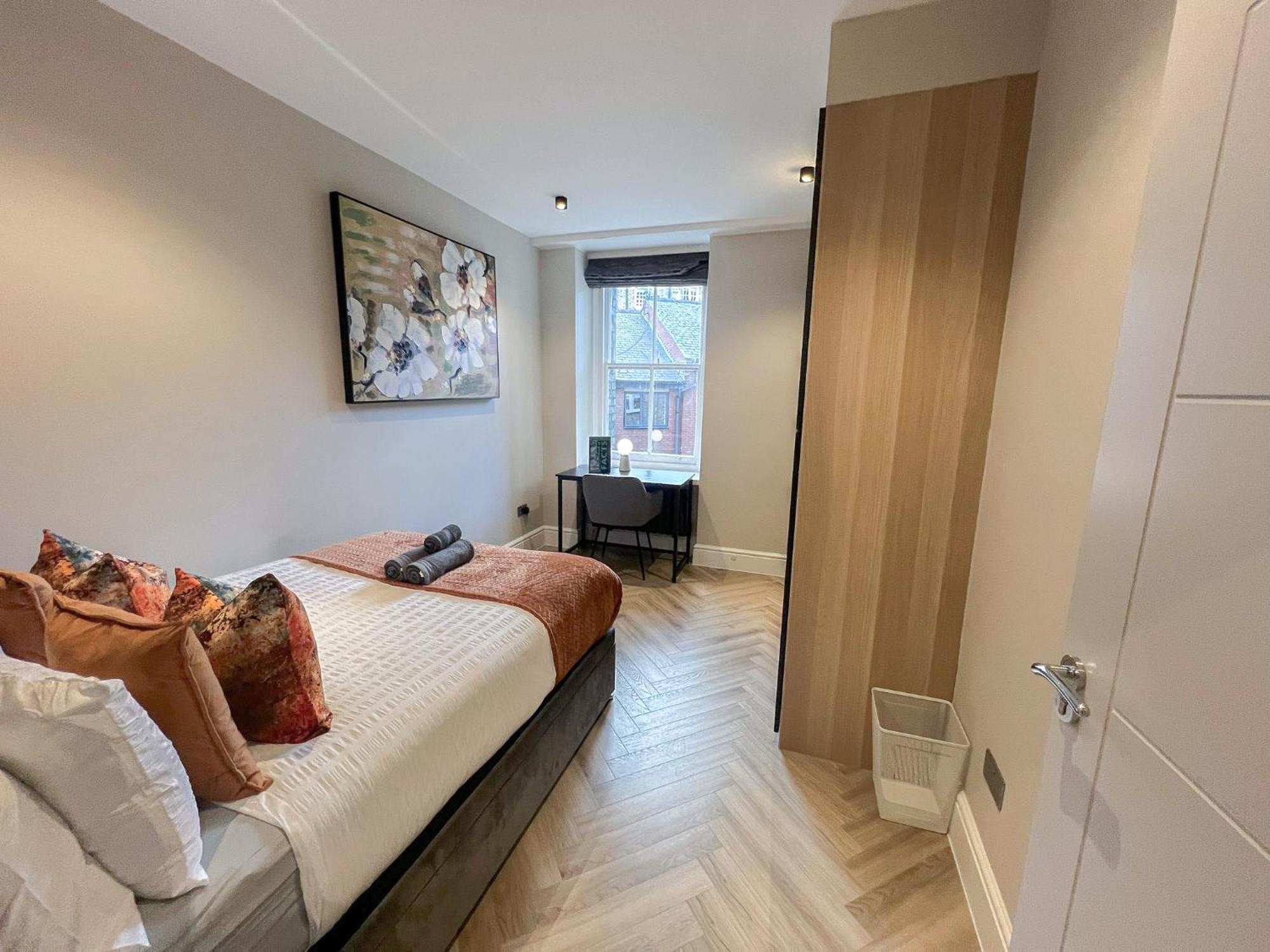 Lux 4 Bedroom In Baker St Near Regent's Park Apartment *