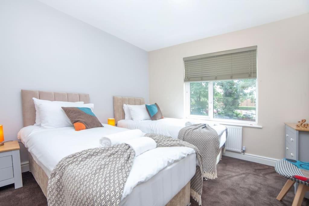 Spacy 3 Bedroom Woolwich * London
