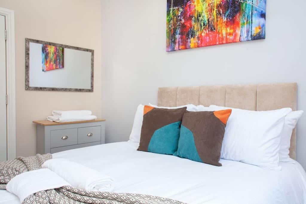 Spacy 3 Bedroom Woolwich *