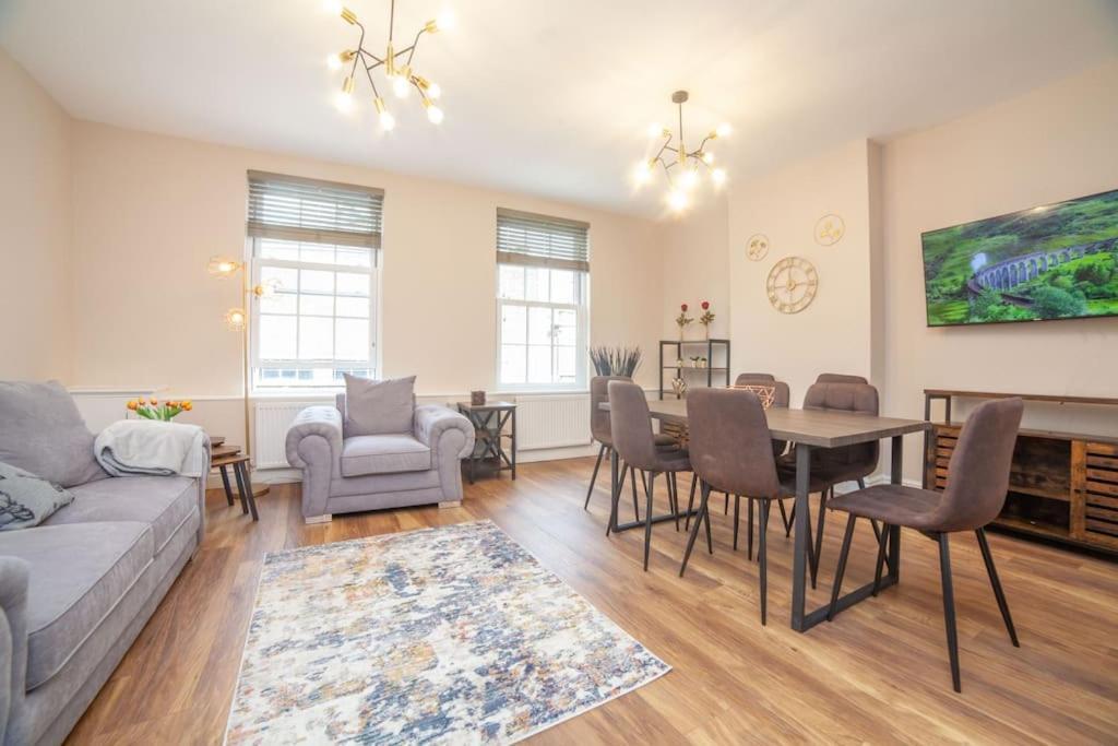 Spacy 3 Bedroom Woolwich
