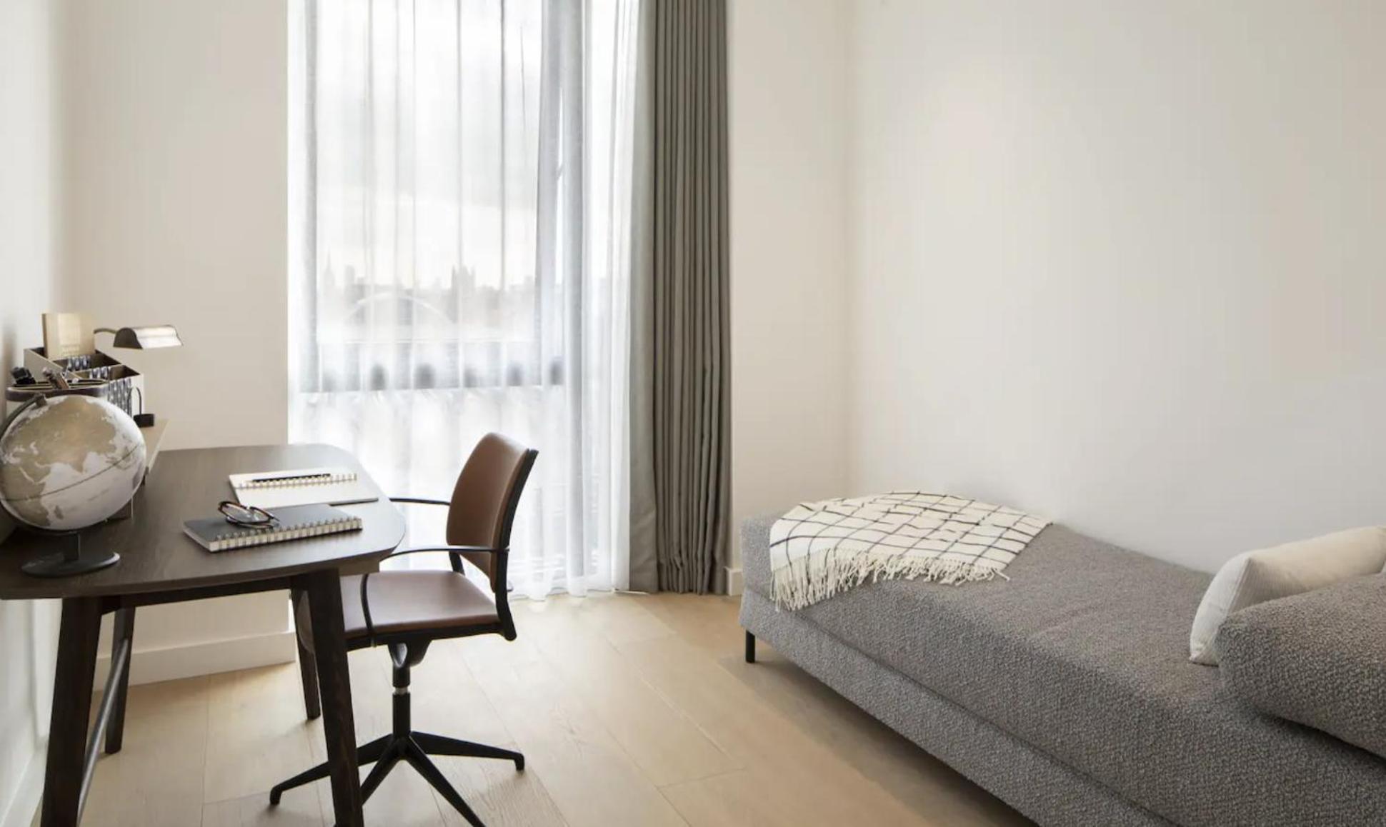 Remarkable Gem Apartment