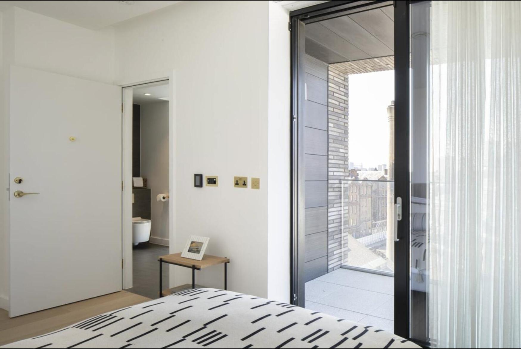 Remarkable Gem Apartment London