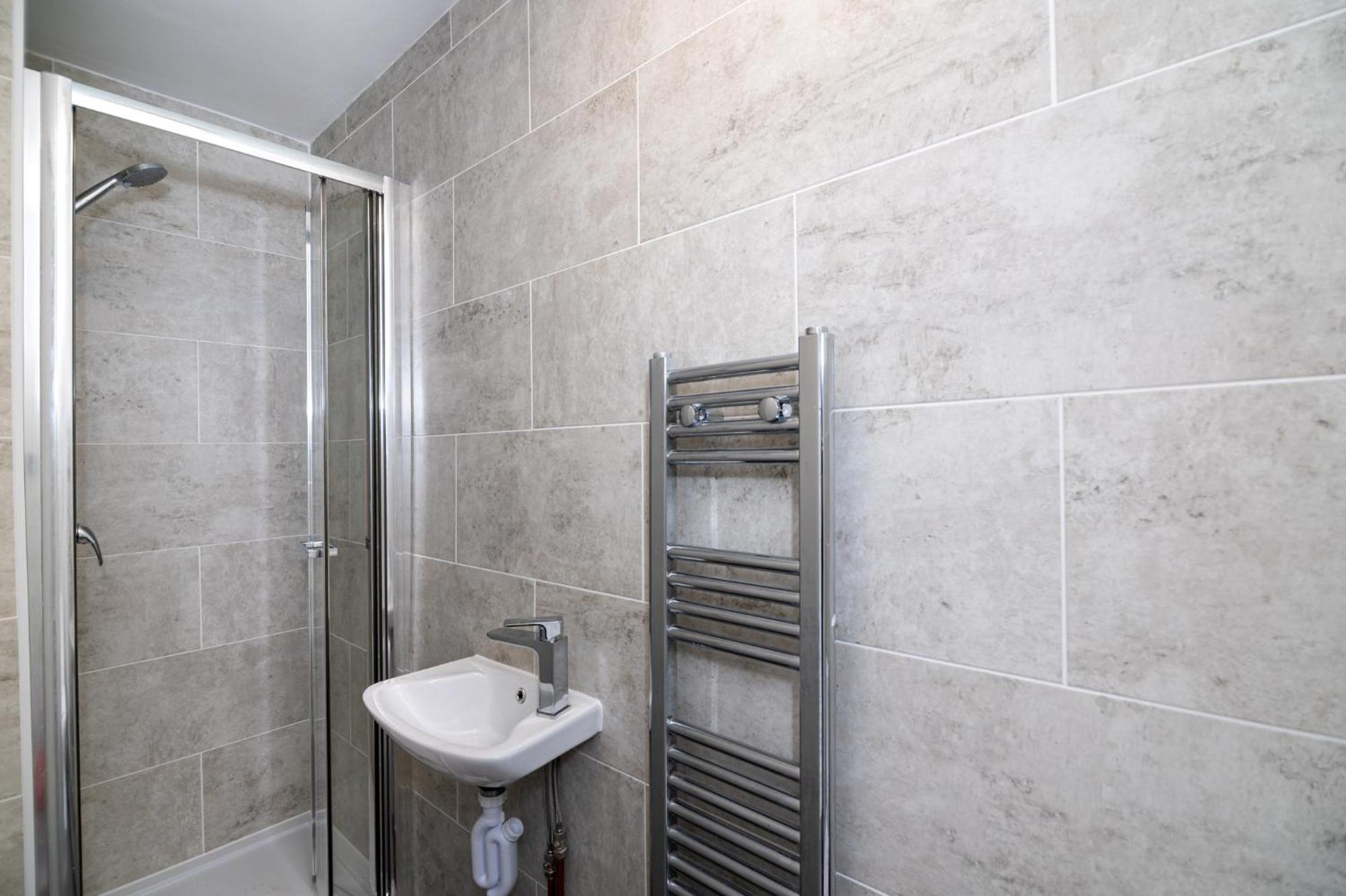 Gasthuis Beautiful House New Refurbished Londen