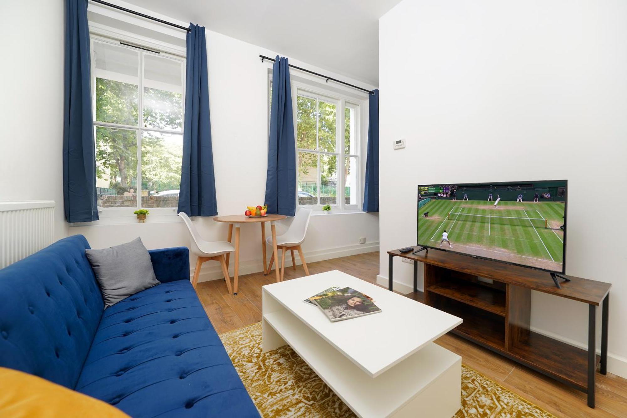 Quaint Flat By Hampstead Heath London