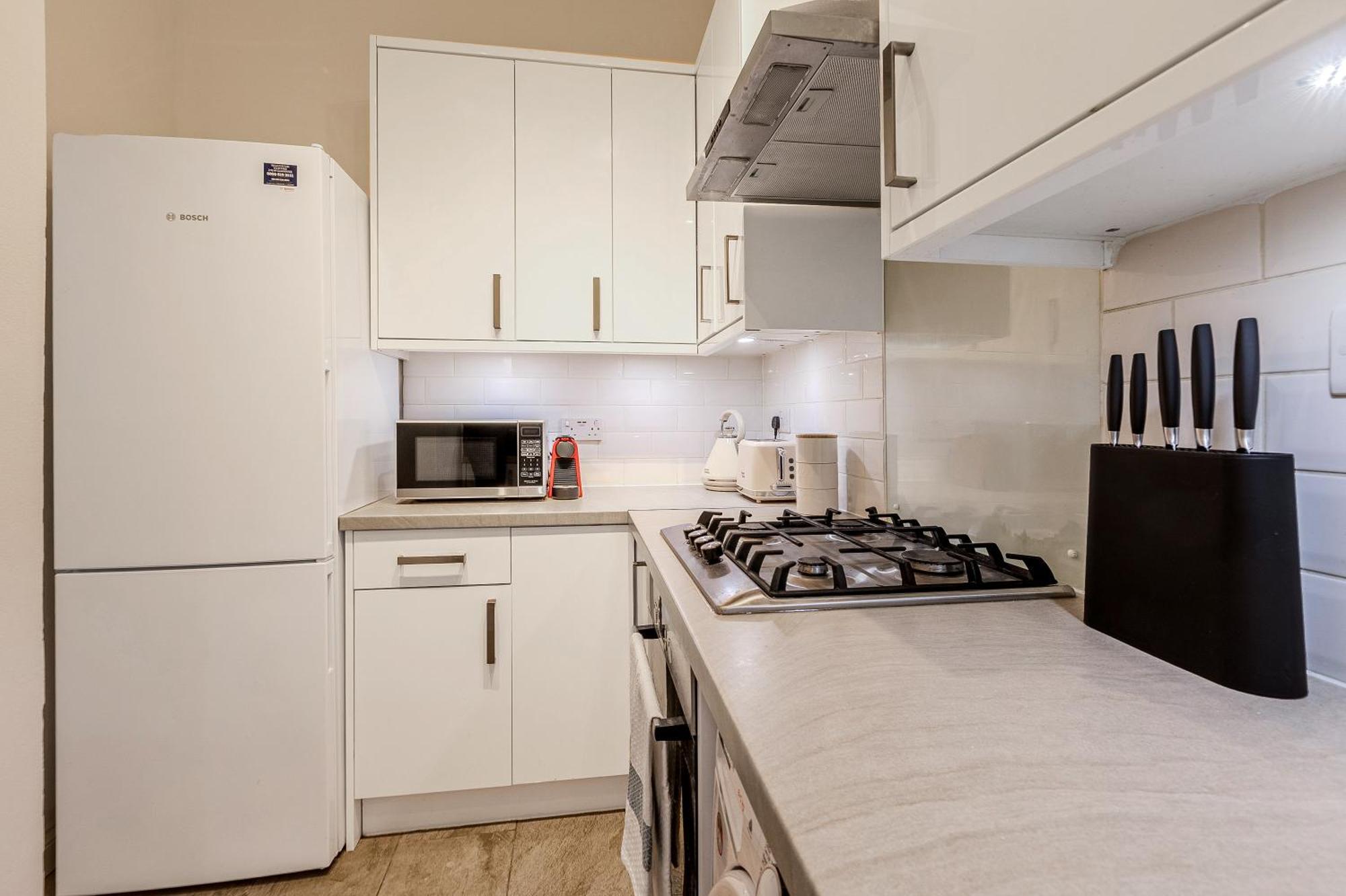 Apartment Stylish 2br Flat With Terrace In North Kensington London