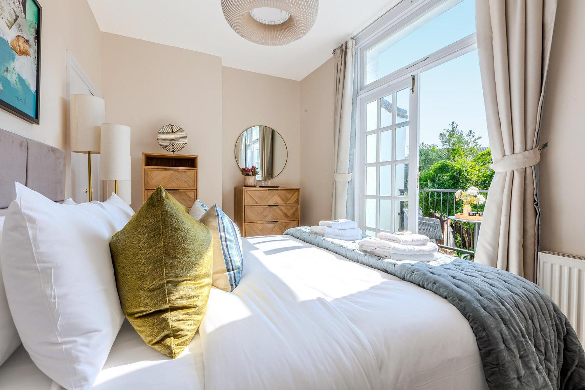 Apartment Stylish 2br Flat With Terrace In North Kensington